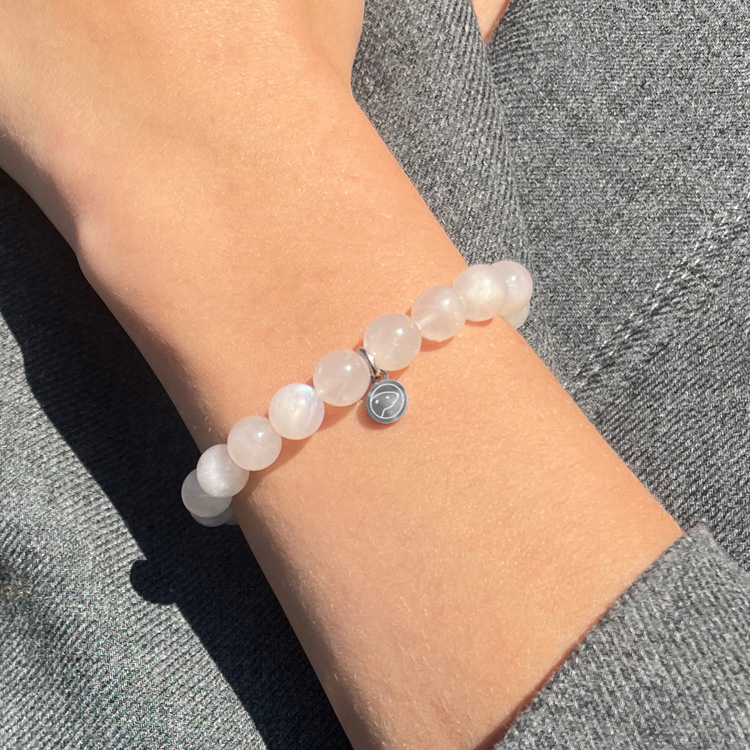 Rainbow Moonstone Bracelet for Women - Healing Crystal Jewelry for Chakra Balancing & Positive Energy - Perfect for Meditation, Yoga & Spiritual Gifts