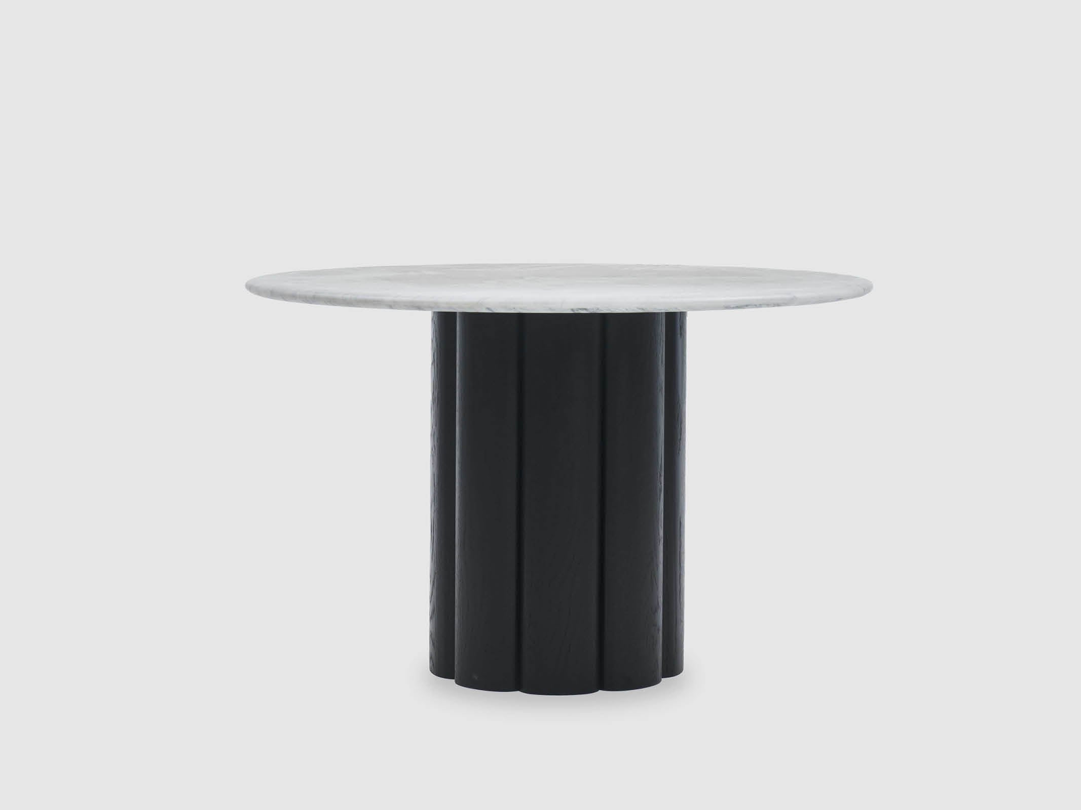 Round Dining Table - Modern Wooden Kitchen Table for 4-6 People | Perfect for Small Spaces, Breakfast Nook & Family Meals