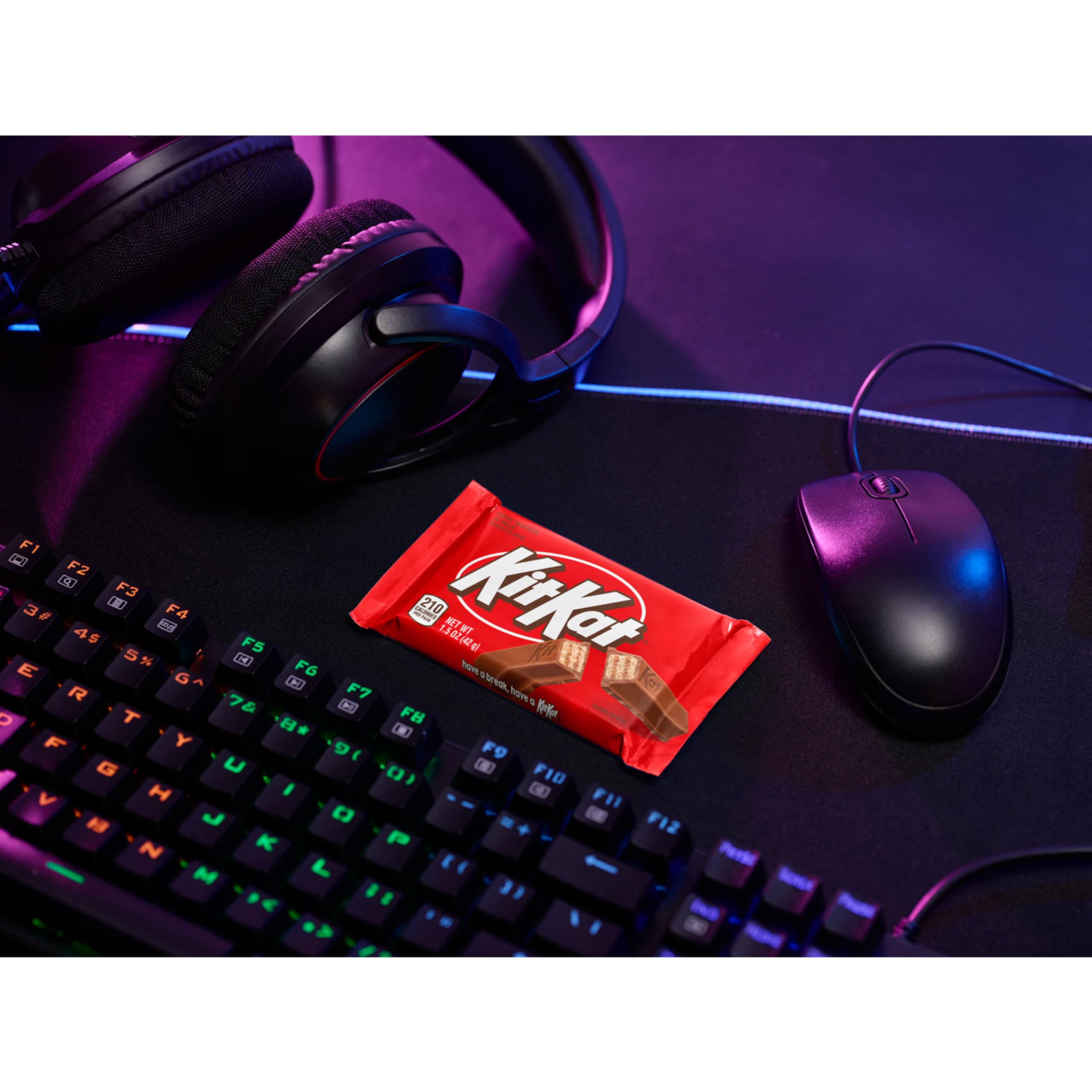 KIT KAT Milk Chocolate Wafer Candy Bar 1.5 oz - Crunchy Wafer Layers in Smooth Milk Chocolate - Perfect for Snacking, Lunchboxes & Office Treats