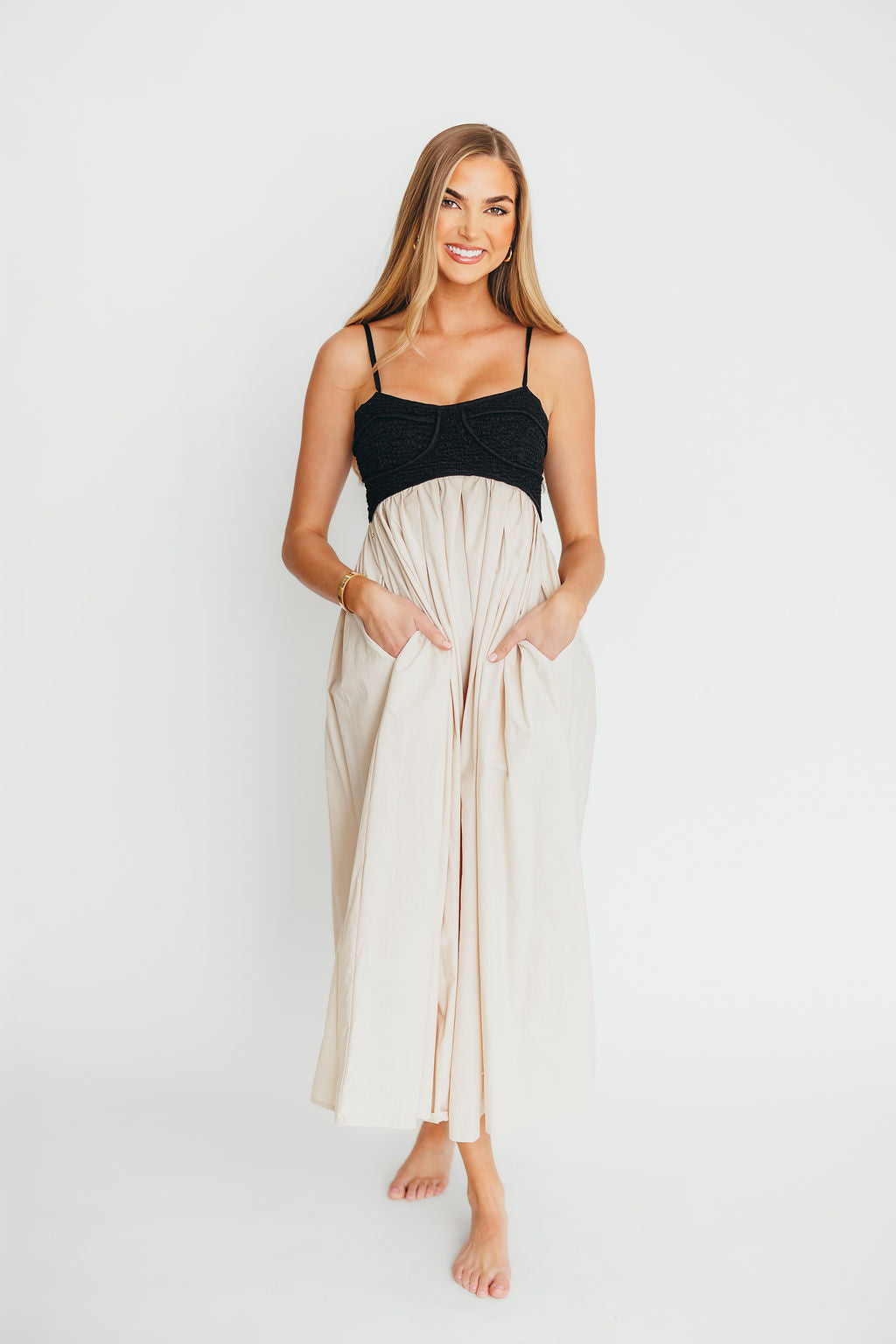 Minna 100% Cotton Maxi Dress for Women - Black & Natural Colors | Flowy Summer Beach Dress, Casual Boho Chic Outfit for Vacations & Outdoor Events