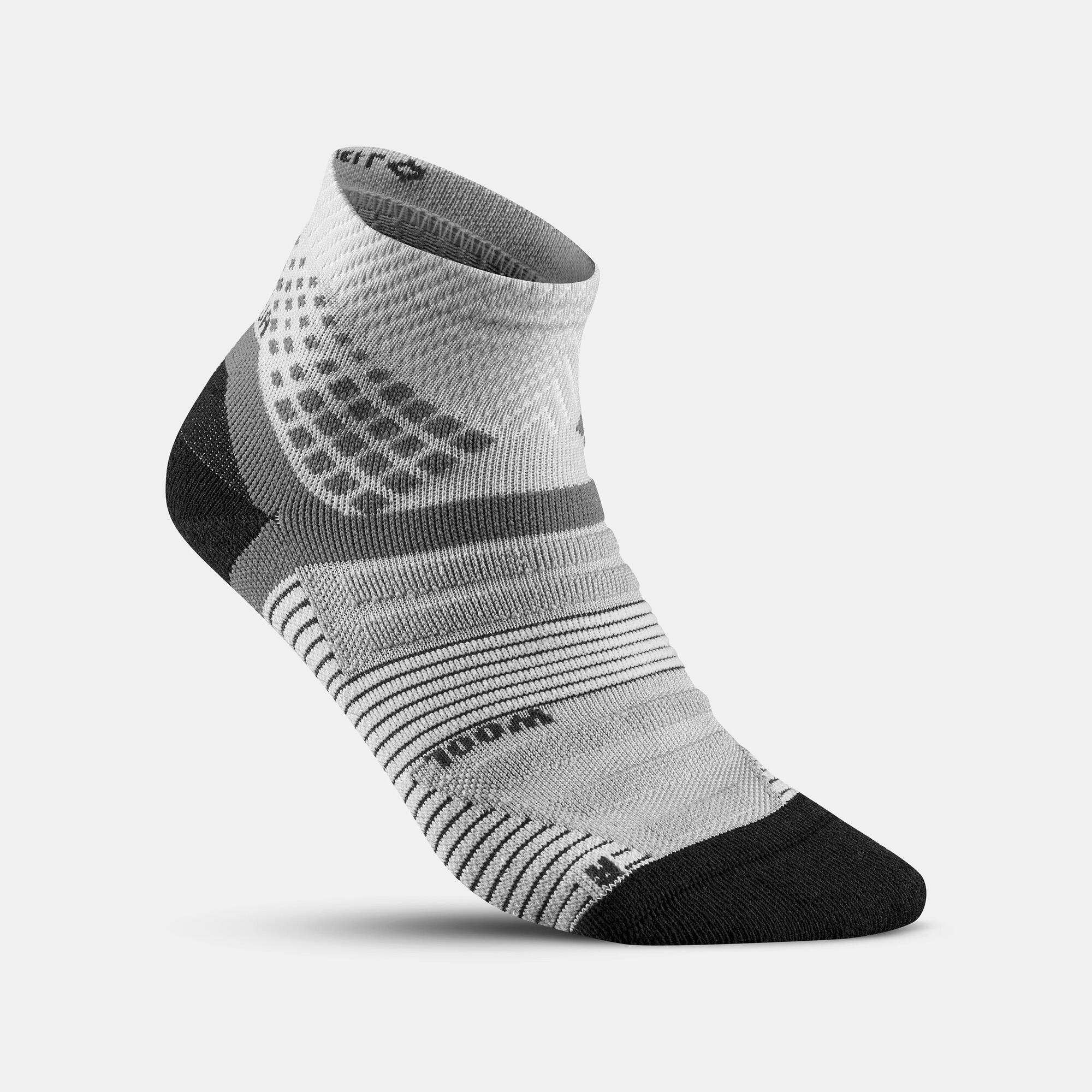 Quechua Hike 900 Mid Hiking Socks - 2 Pairs of Breathable Cushioned Socks for Men & Women - Perfect for Trekking, Backpacking & Outdoor Adventures