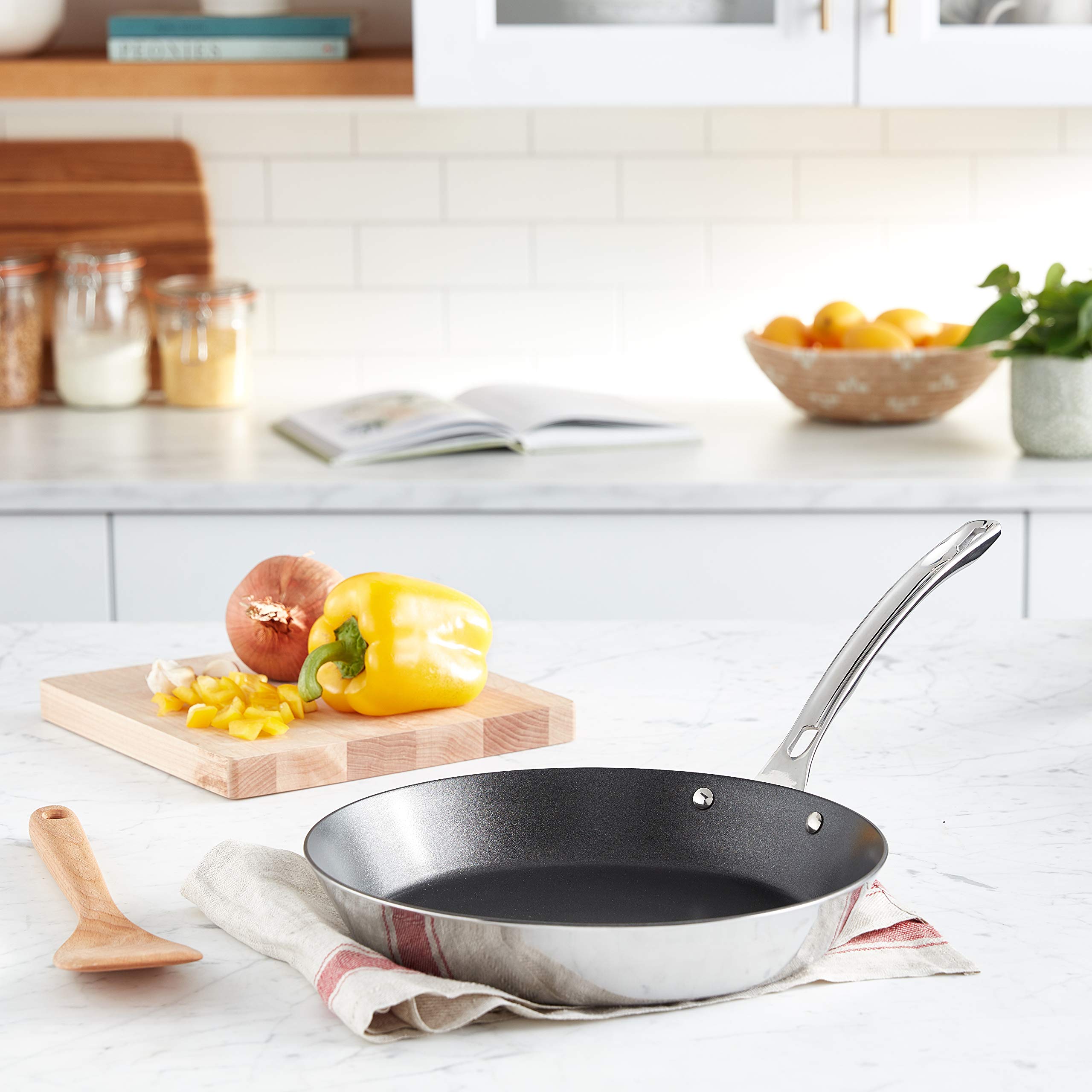 Viking 3-Ply Stainless Steel Nonstick Frying Pan - 12 Inch Professional Cookware with 3 Liter Capacity for Sauteing, Frying & Cooking - Silver Kitchen Essential for Home Chefs & Restaurants