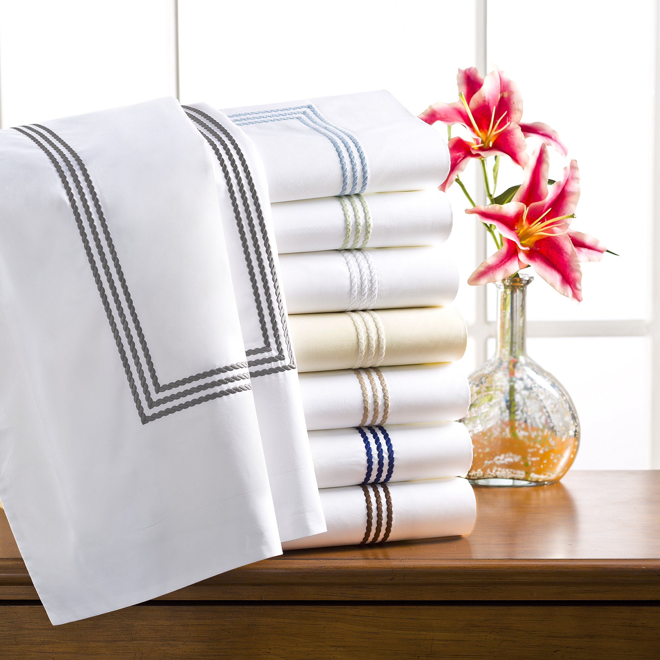 Premium Windsor Cream Queen Sheet Set - Soft 100% Cotton with Elegant Cream Embroidery - Perfect for Luxury Bedrooms, Guest Rooms & Hotel Style Bedding