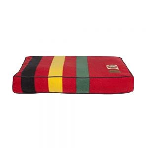 Pendleton Rainier National Park Dog Bed - Small, Waterproof & Cozy Pet Bed for Small Dogs - Perfect for Home, Travel & Outdoor Adventures