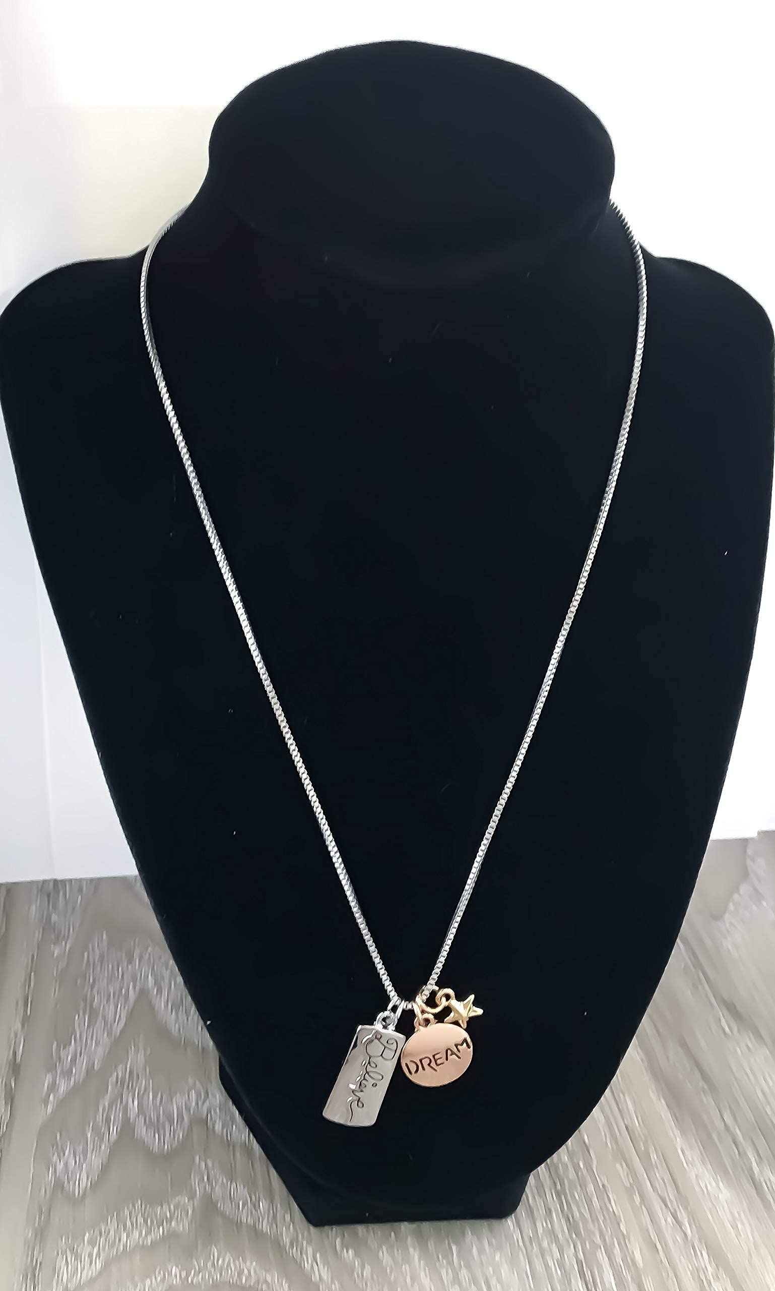 Tri-Tone Star Charm Necklace - Stainless Steel for Daily Wear