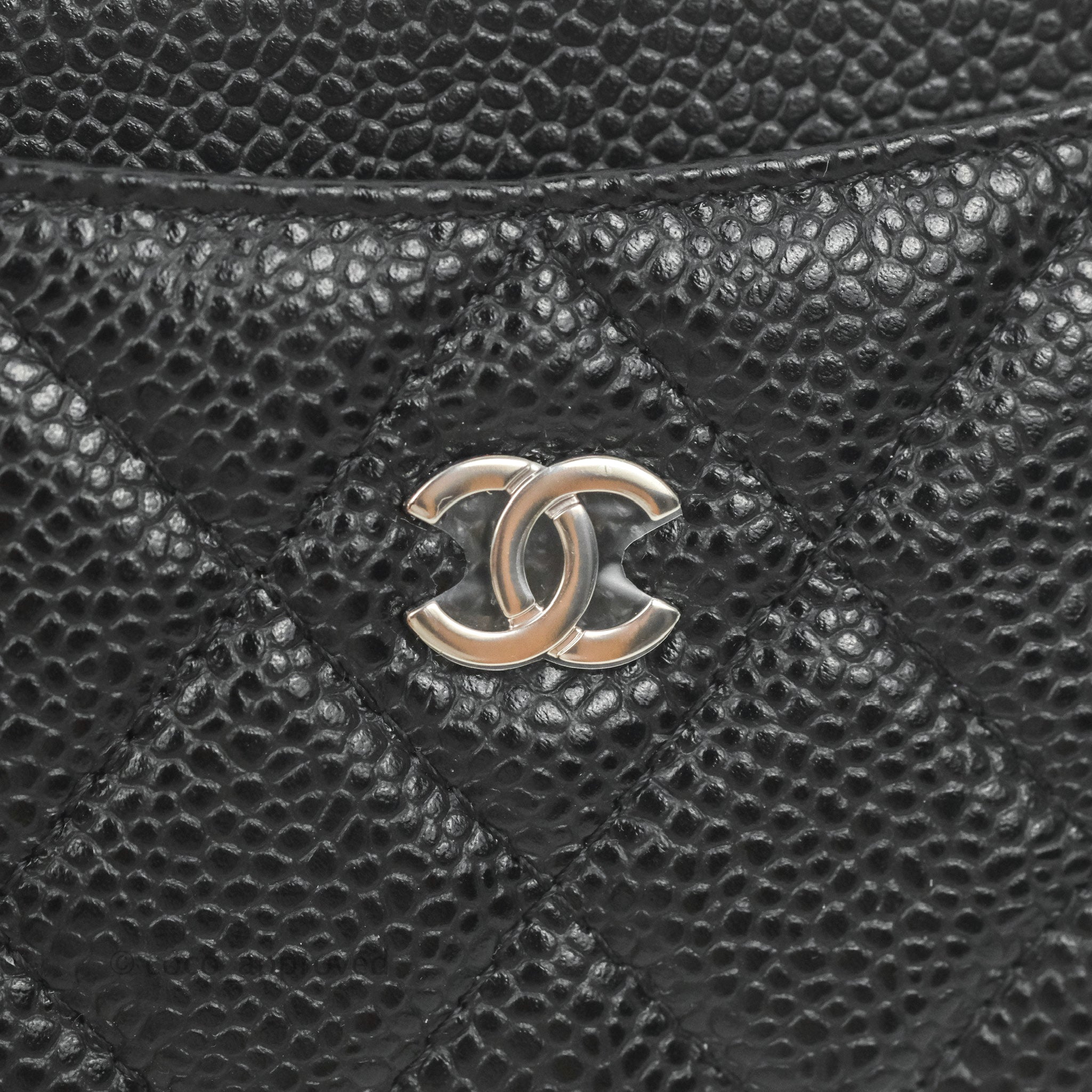 Chanel Classic Flat Card Holder in Black Caviar Leather with Silver Hardware - Perfect for Everyday Use & Luxury Gift Giving
