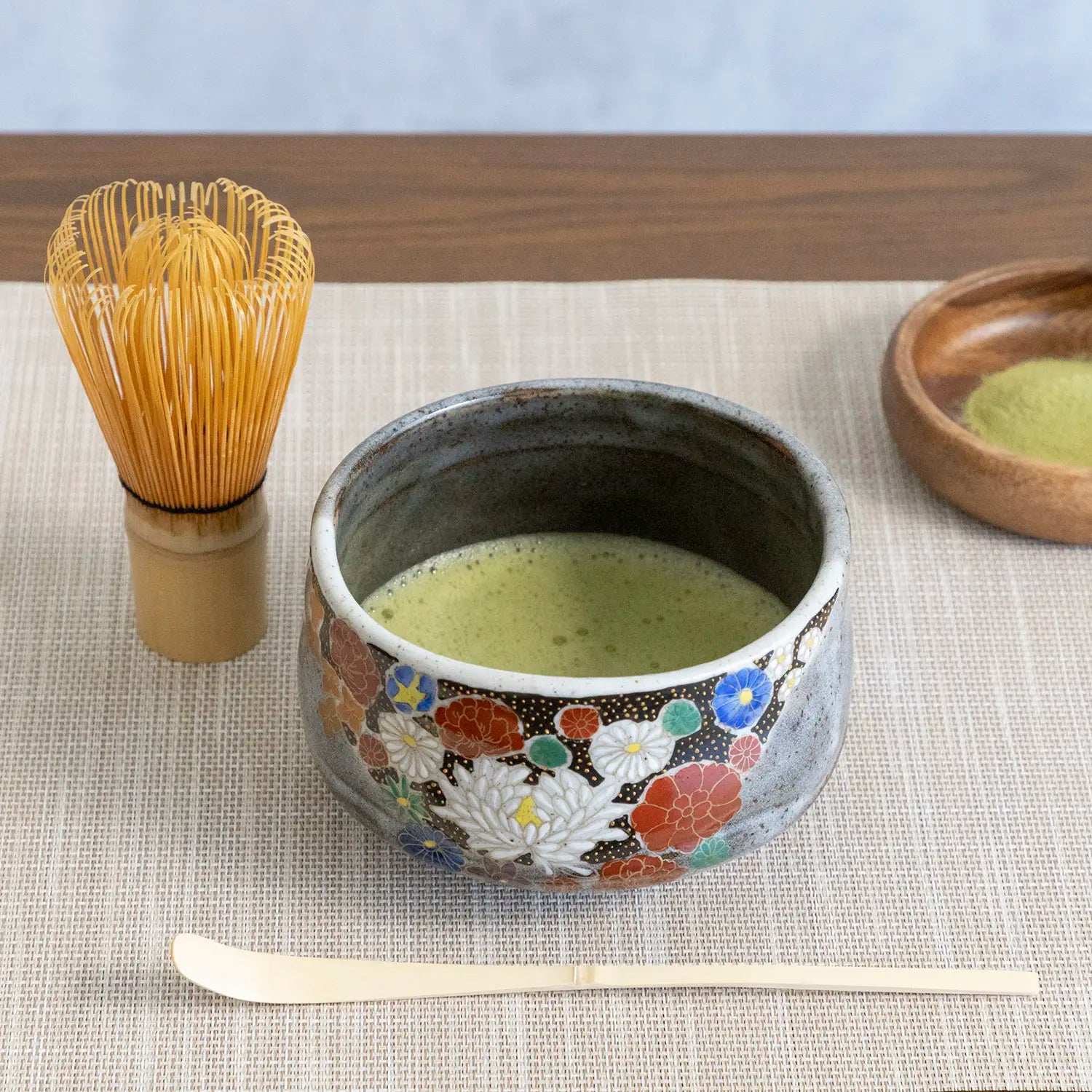 Authentic Japanese Kutani Ware Hanazume Floral Matcha Tea Bowl - Handcrafted Ceramic Cup for Traditional Tea Ceremony & Asian Home Decor