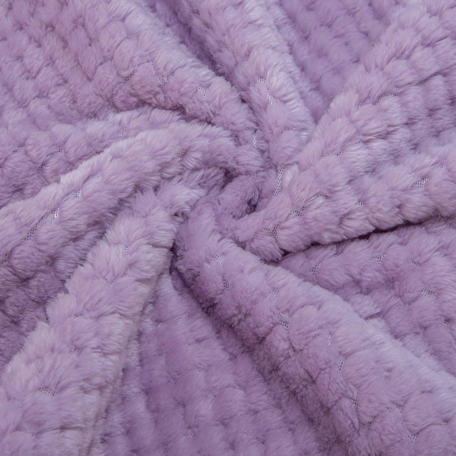 Warm Pet Blanket for Dogs & Cats - Soft Fleece Throw for Bed, Couch & Travel