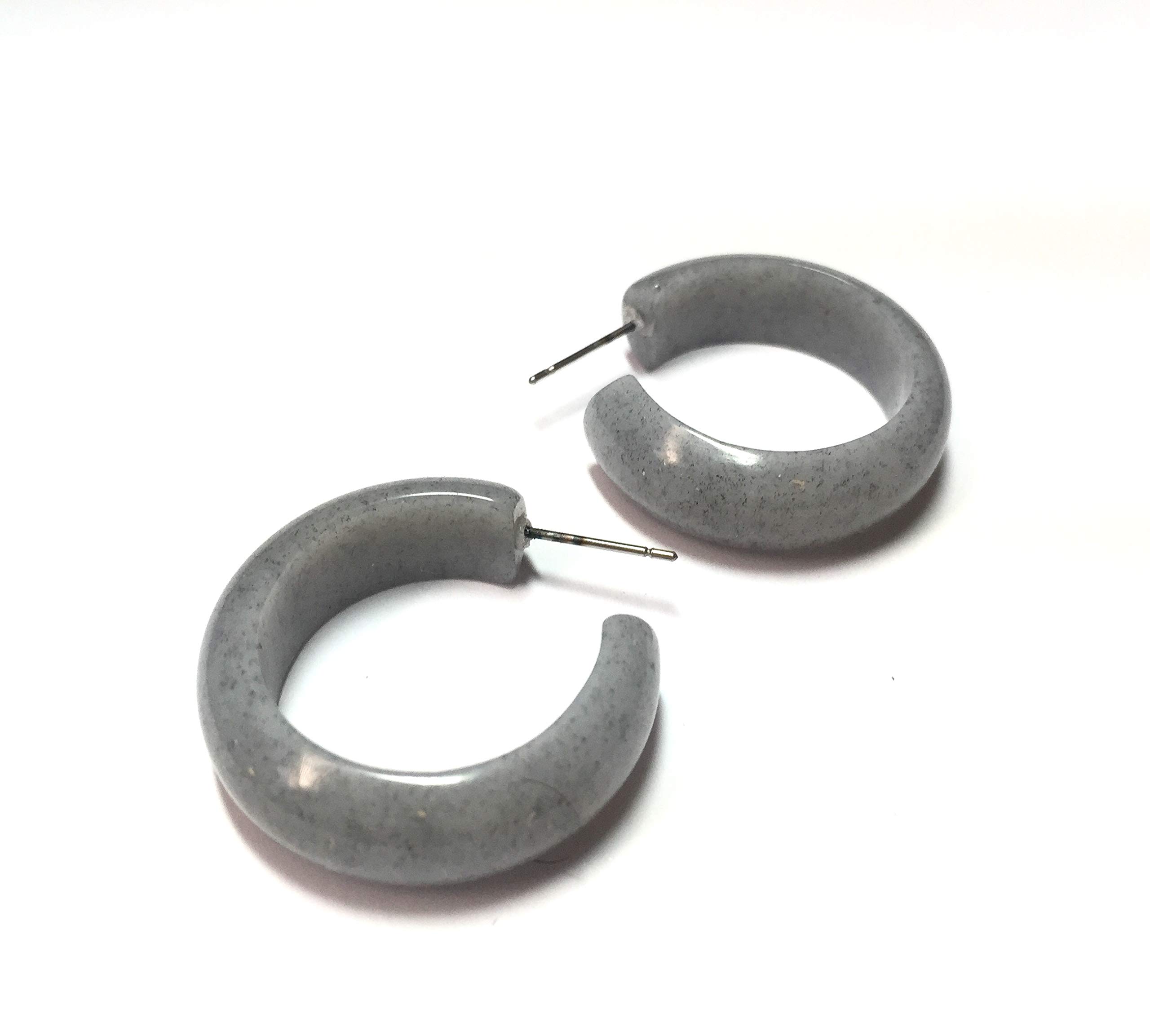 Grey Granite Speckled Acrylic Simple Lucite Hoop Earrings for Women - Lightweight Fashion Jewelry - Perfect for Casual Wear, Office & Evening Out