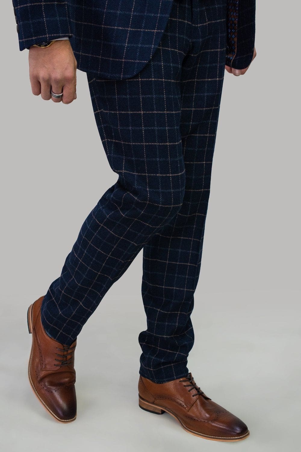 Cavani Shelby Tweed Check Trousers for Men - Classic Plaid Wool Pants with Comfort Fit - Perfect for Office, Business Meetings & Smart Casual Outfits