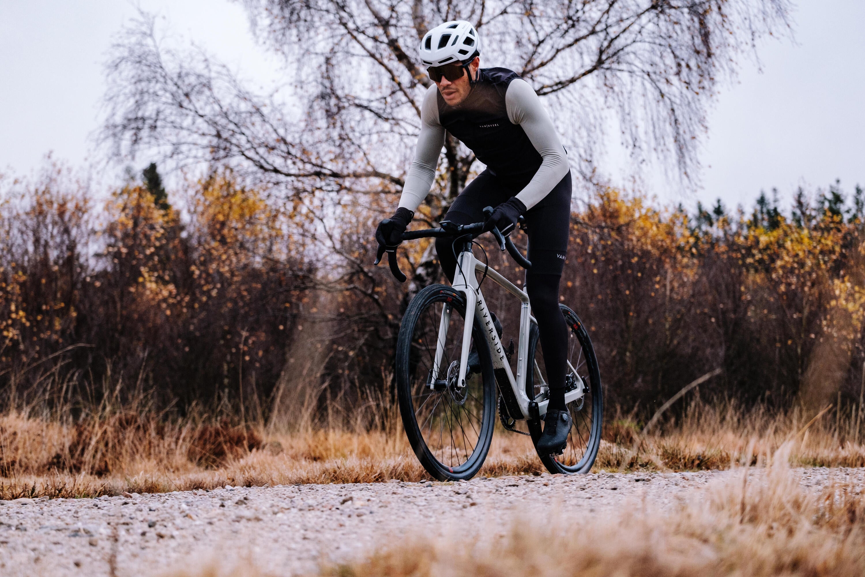 Riverside GCR Rival AXS Carbon Gravel Bike - Lightweight Carbon Frame, SRAM Rival AXS Groupset - Perfect for Adventure Racing, Bikepacking & Off-Road Cycling