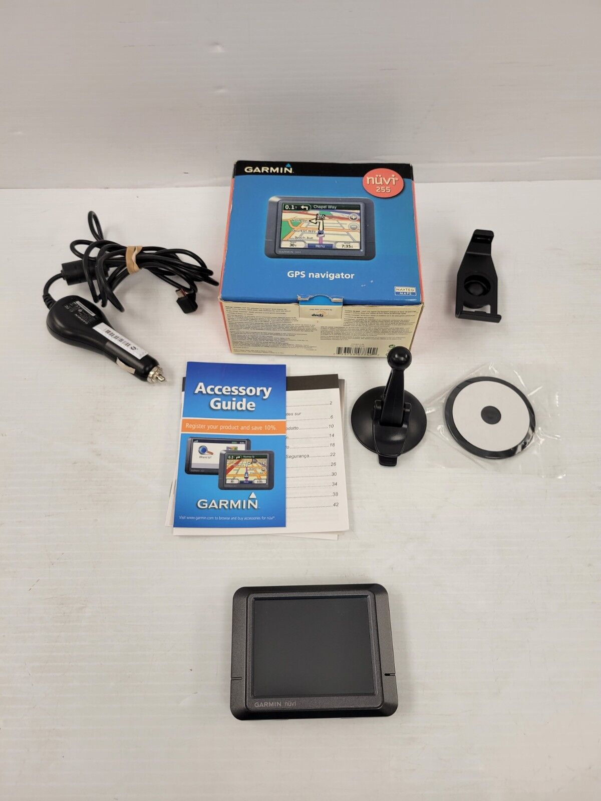Garmin Nuvi 255 Portable GPS Navigator with Lifetime Maps - Perfect for Road Trips, Commuting & Outdoor Adventures