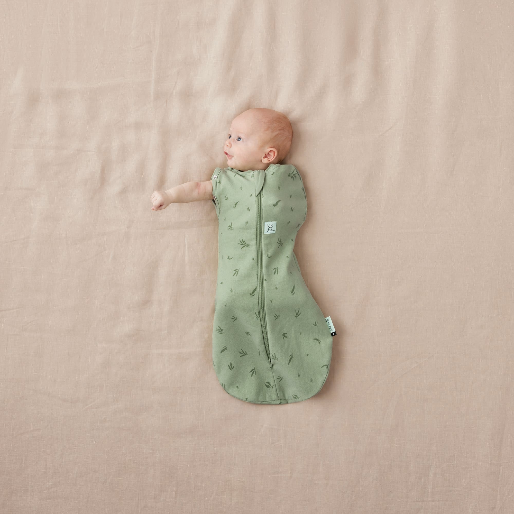 ErgoPouch Cocoon Zip Swaddle Bag 1.0 TOG - Soft Baby Sleep Sack for Newborns to 6 Months - Perfect for Nursery, Daycare & Travel - Willow Print