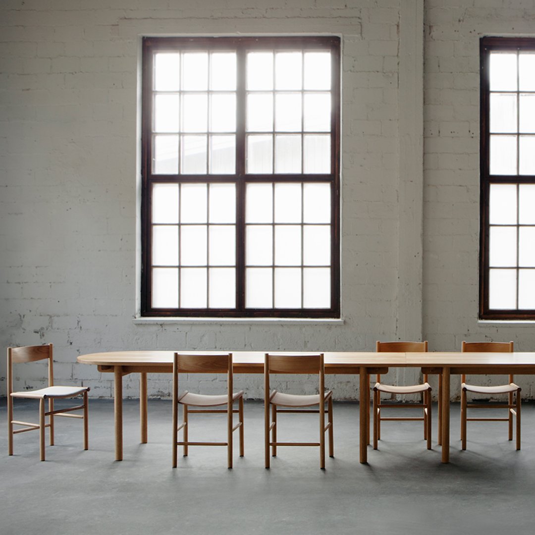 Stylish Oval Dining Table - Modern & Durable for Home, Kitchen, or Office | Perfect for Family Gatherings & Dinner Parties