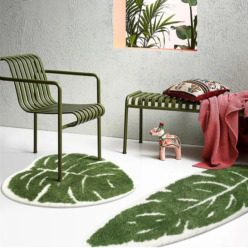 Non-Slip Monstera Leaf White Bath Mat - Soft Absorbent Bathroom Rug for Shower, Tub & Vanity - Modern Home Decor for Bathrooms