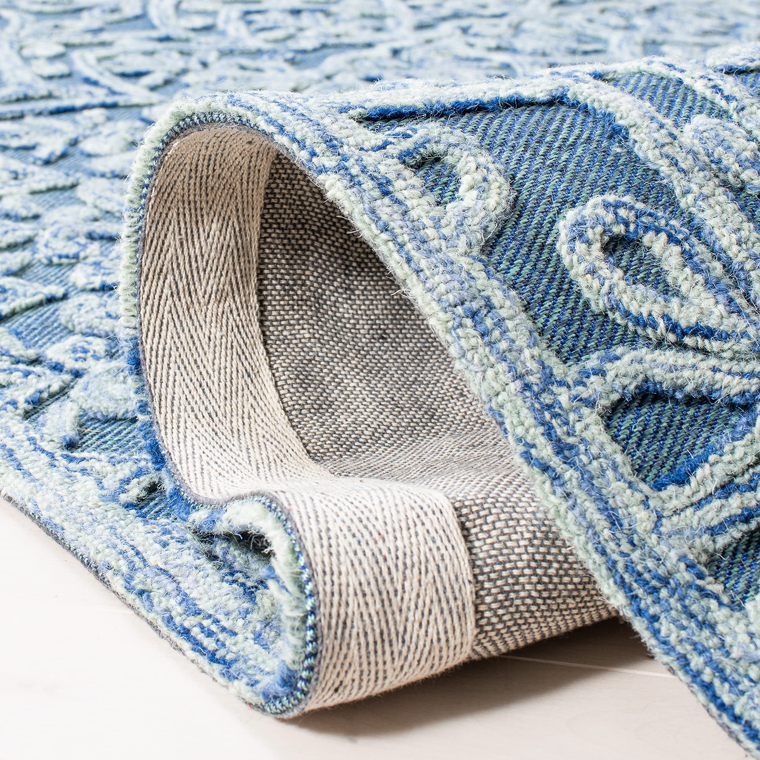 SAFAVIEH Trace Collection Handmade Wool Area Rug - 5' x 8' Blue & Light Green, Textured Design for Living Room & Bedroom, Durable for High Traffic Areas | Perfect for Home Decor, Family Gatherings & Cozy Spaces (TRC601M)