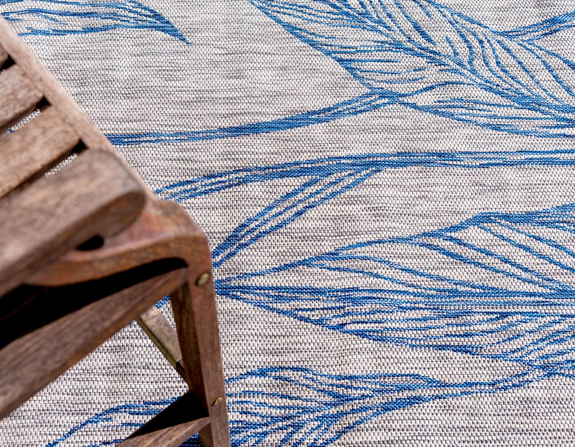 Unique Loom Outdoor Botanical Collection Area Rug - Leaf Pattern (9' x 12' Rectangle, Light Gray/Ivory) | Water-Resistant & Durable for Patio, Deck, Sunroom & Outdoor Living Spaces