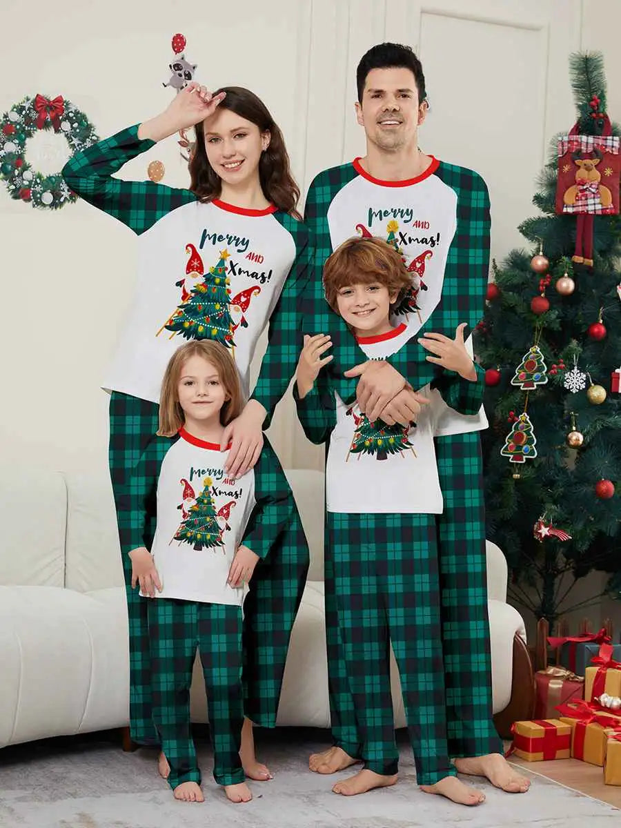 Christmas Matching Family Pajamas Set - Cozy Holiday Pjs with Festive Christmas Tree Design - Perfect for Family Photos, Christmas Morning & Holiday Gatherings