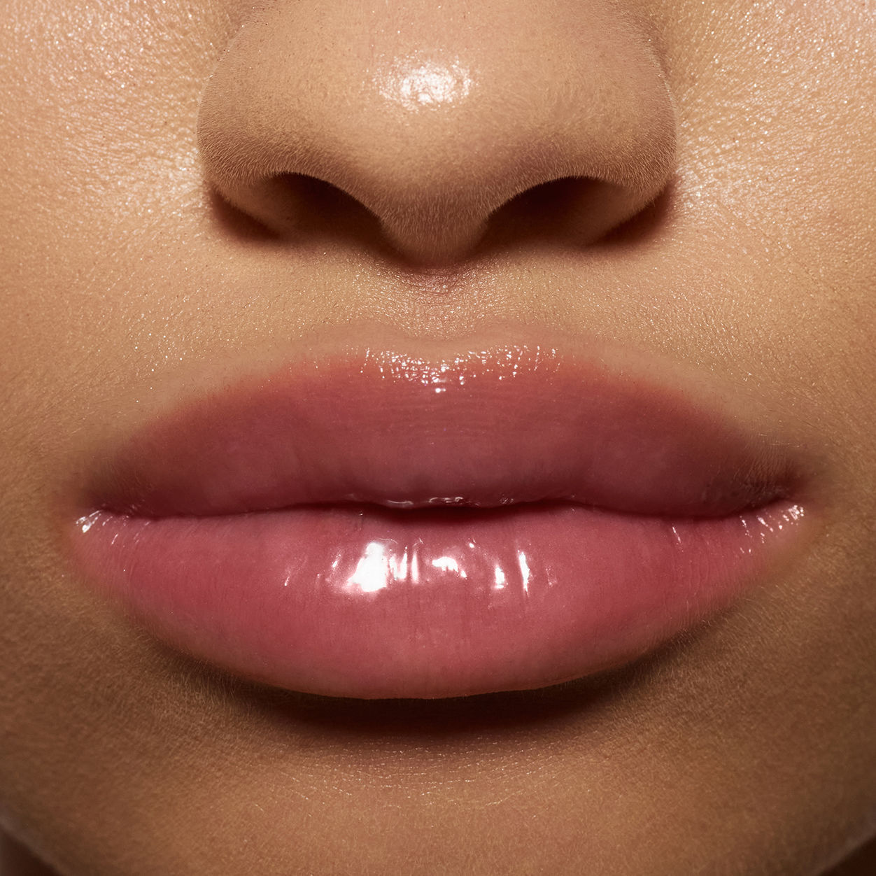 Glisten Up Lip Gloss - Shiny & Moisturizing Lip Gloss for Women - Perfect for Daily Wear & Special Occasions
