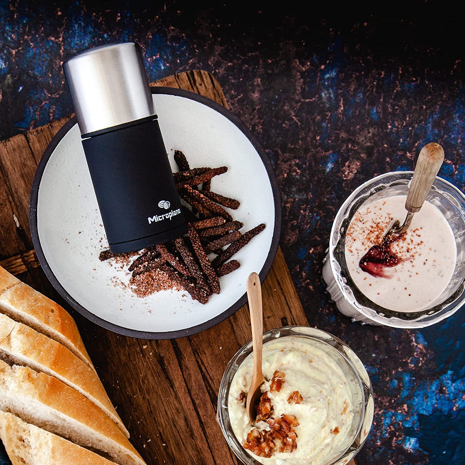 Premium Stainless Steel Microplane Manual Spice Mill - Cinnamon Grinder & Nutmeg Grater for Fresh Spices | Perfect for Baking, Cooking & Coffee Topping at Home