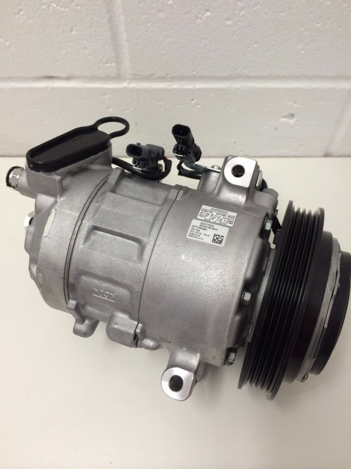 Gen Holden Commodore VE VF WM WN Air Conditioning Compressor Part Numbers 92276907 & 86811103 - Perfect for AC System Repairs & Replacements