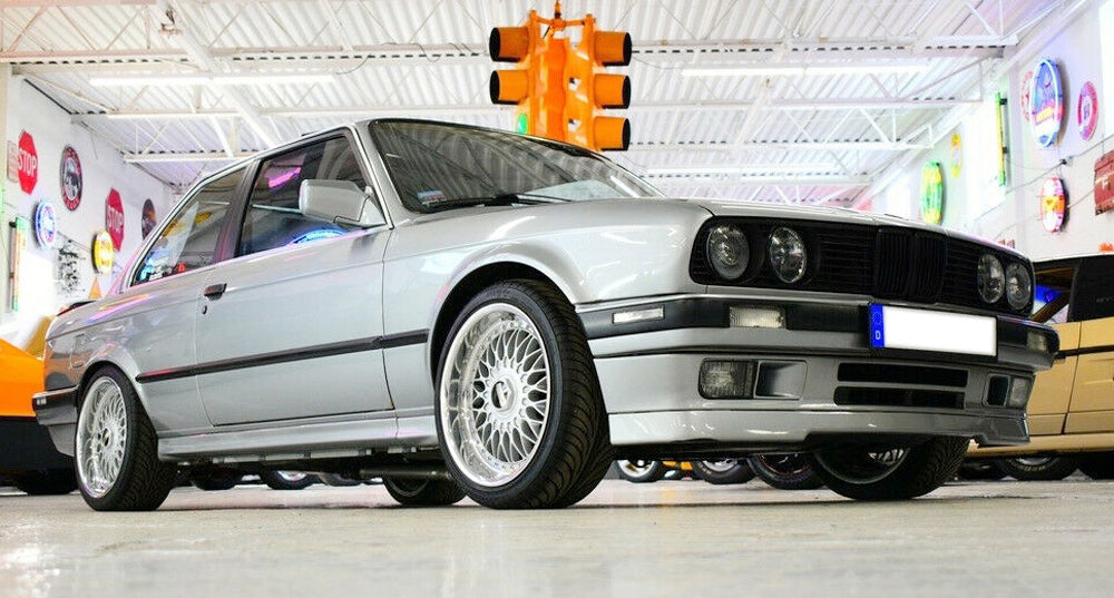 Euro M Tech Style Bumper Side Marker Lamp Housings for BMW E30 3 Series & E34 5 Series - Replacement Car Accessories for Enhanced Visibility and Style