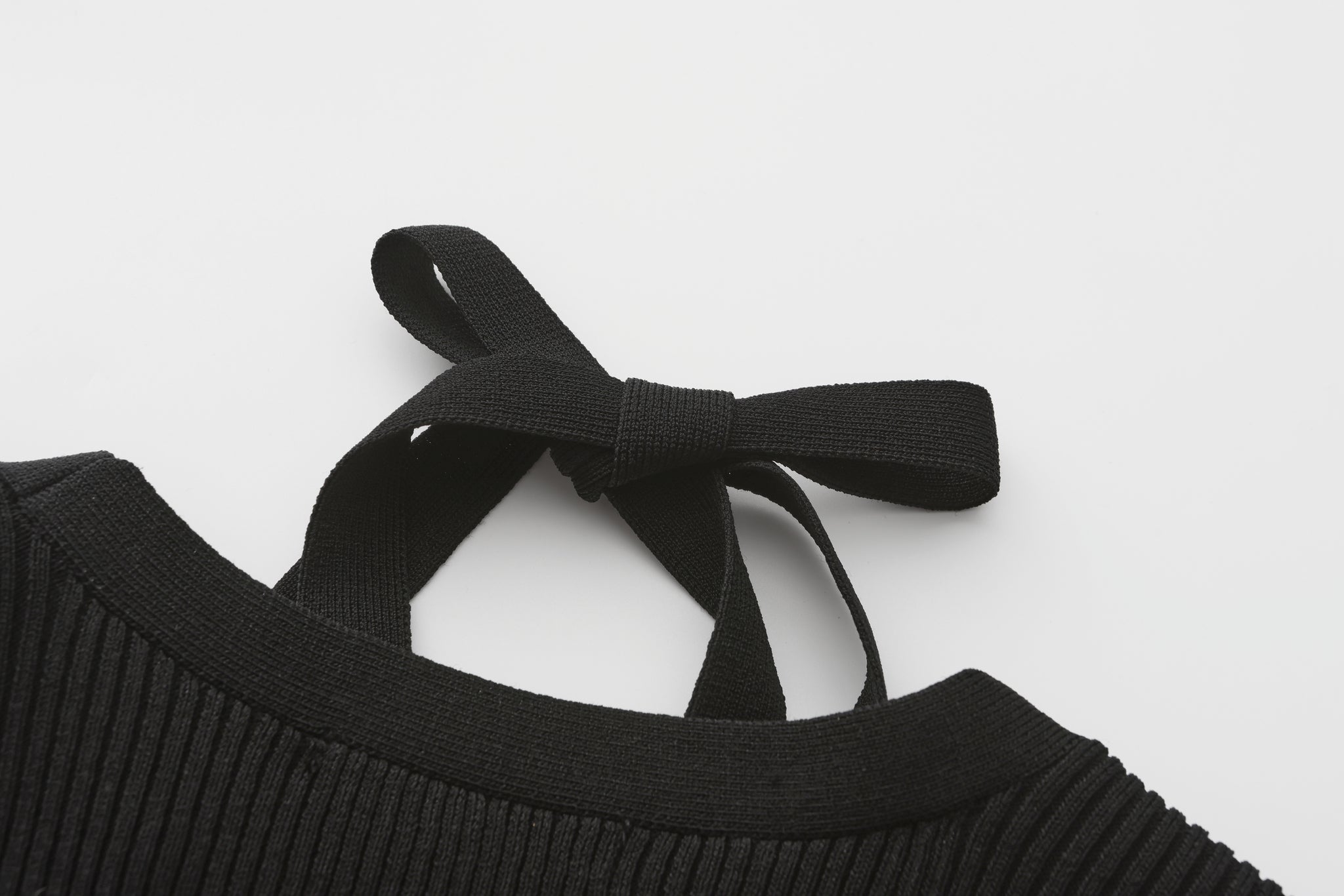 24Fytflmxx031 Black - Stylish and Durable for Everyday Use, Perfect for Home, Office, and Travel Accessories
