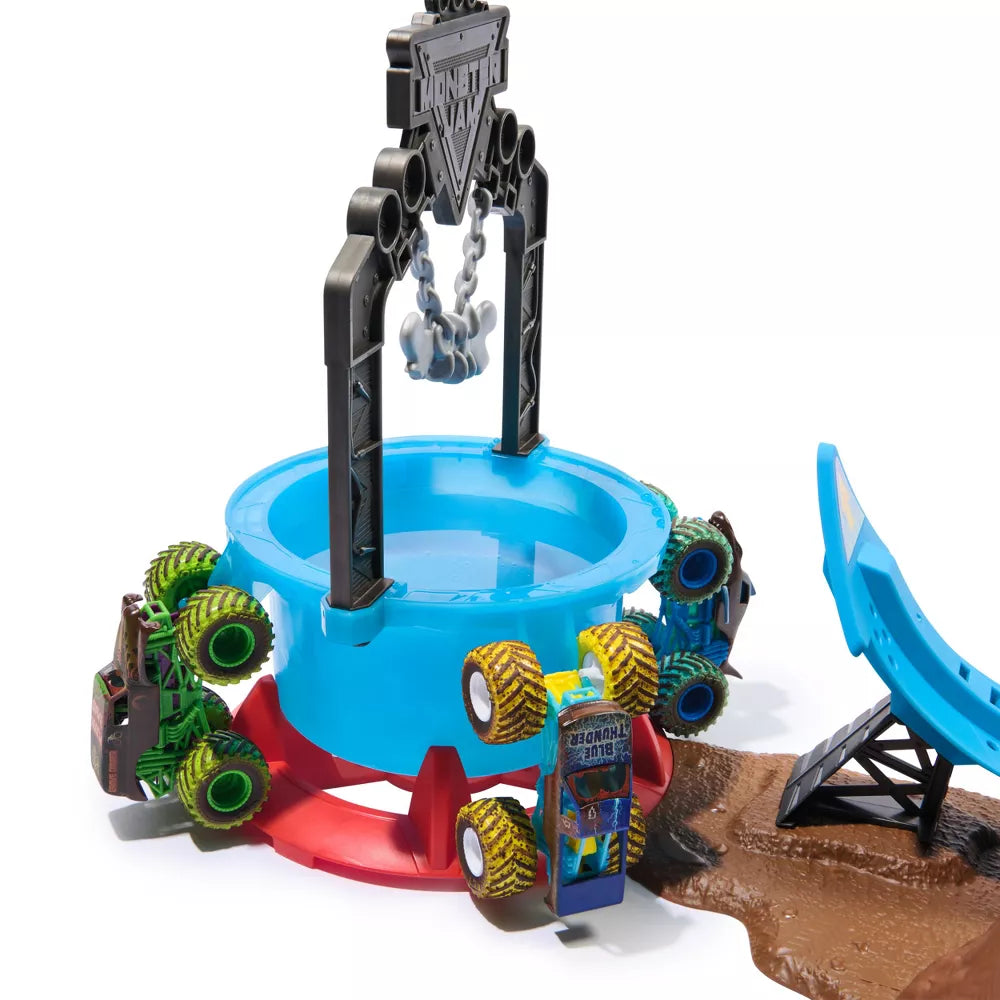 Monster Jam 1:64 Scale Mud Blasters Dunk Tank Playset with Monster Mutt Dalmatian Toy Truck - Diecast Monster Truck Toy for Kids, Collectors & Play Battles - Perfect for Birthday Gifts & Monster Truck Shows