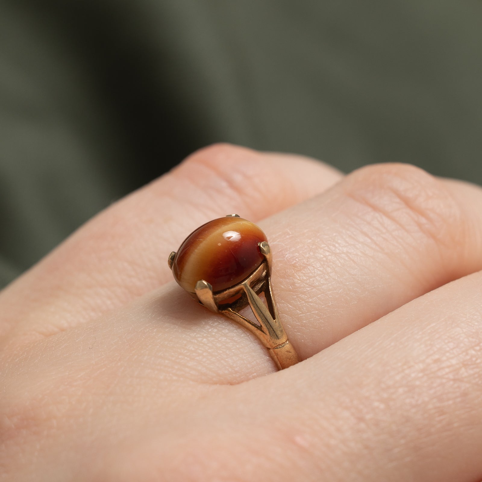 Tiger's Eye Cocktail Ring - 2.50 Carat Genuine Stone - Size 5 - Elegant Statement Jewelry for Women - Perfect for Parties, Weddings & Evening Events