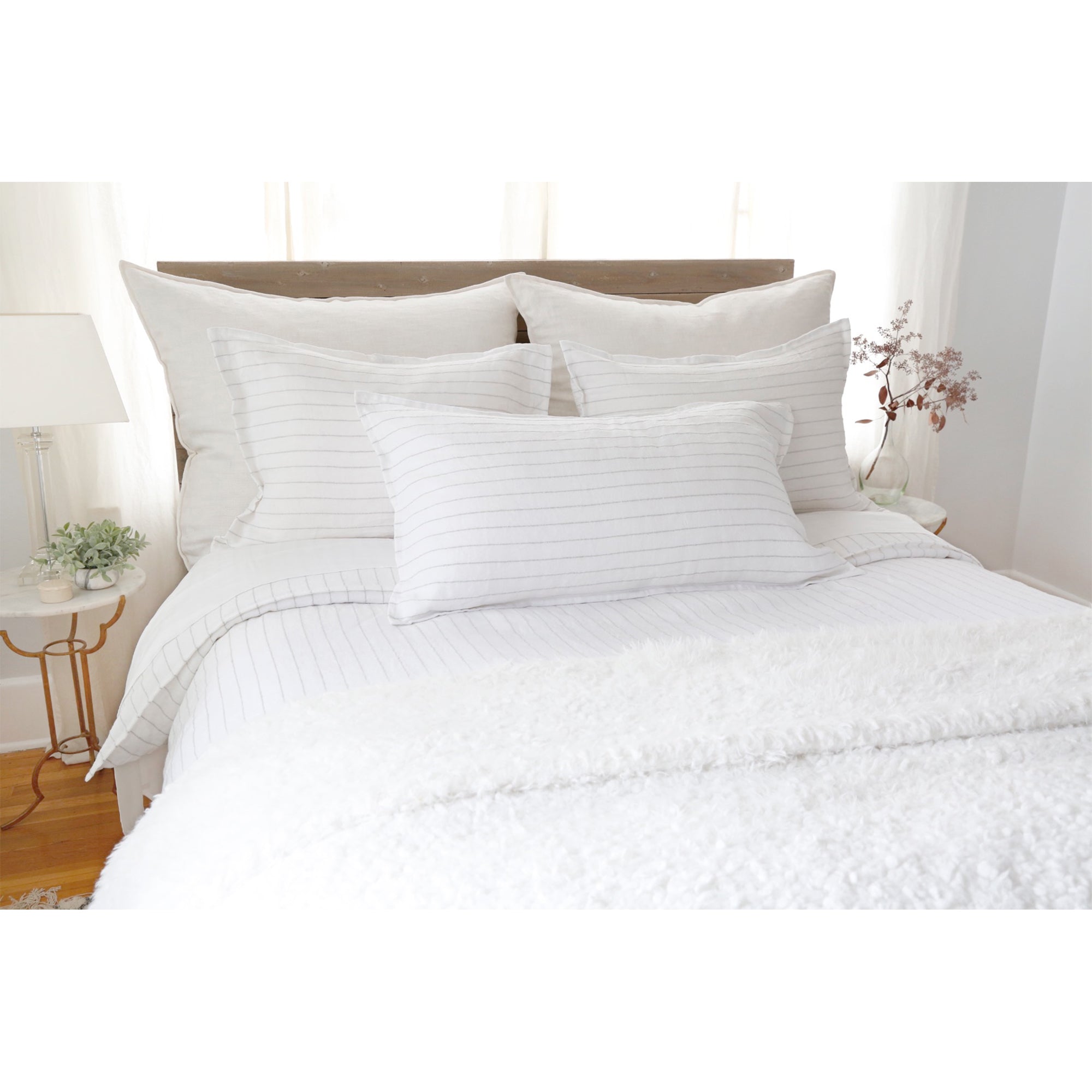 Premium Blake Duvet Cover Set - Soft & Breathable Bedding for All Seasons - Perfect for Master Bedroom, Guest Room & Dorm Decor