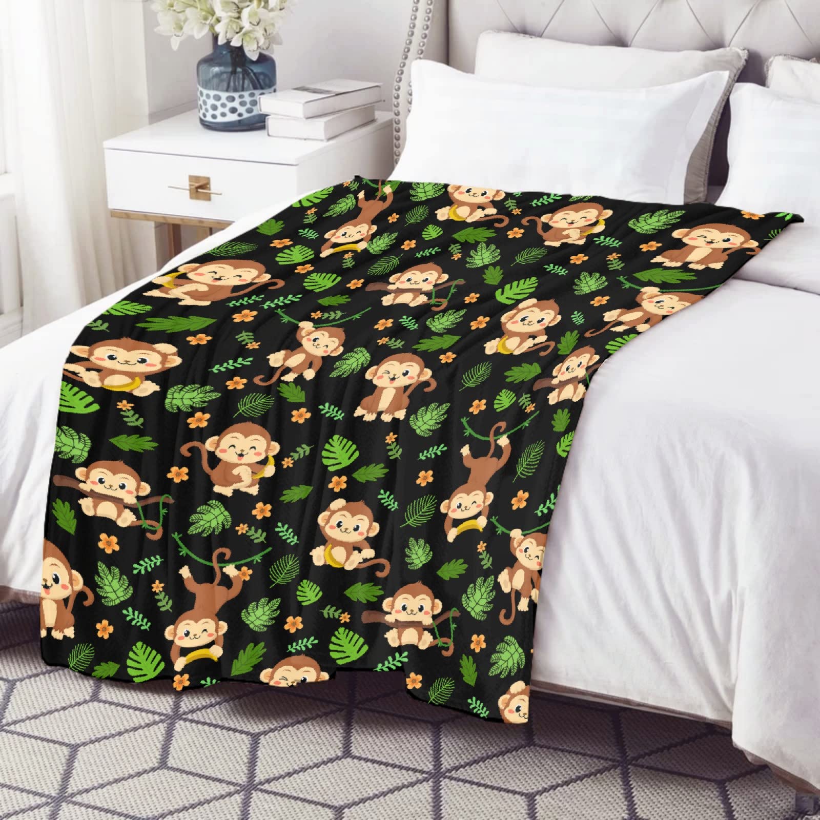 Soft Plush Monkey Print Blanket - XL 120x90 Inch Lightweight Animal Throw for Bed, Sofa & Couch - Cozy Home Decor Gift for Men & Women - Perfect for Family Movie Nights, Camping & Winter Snuggles