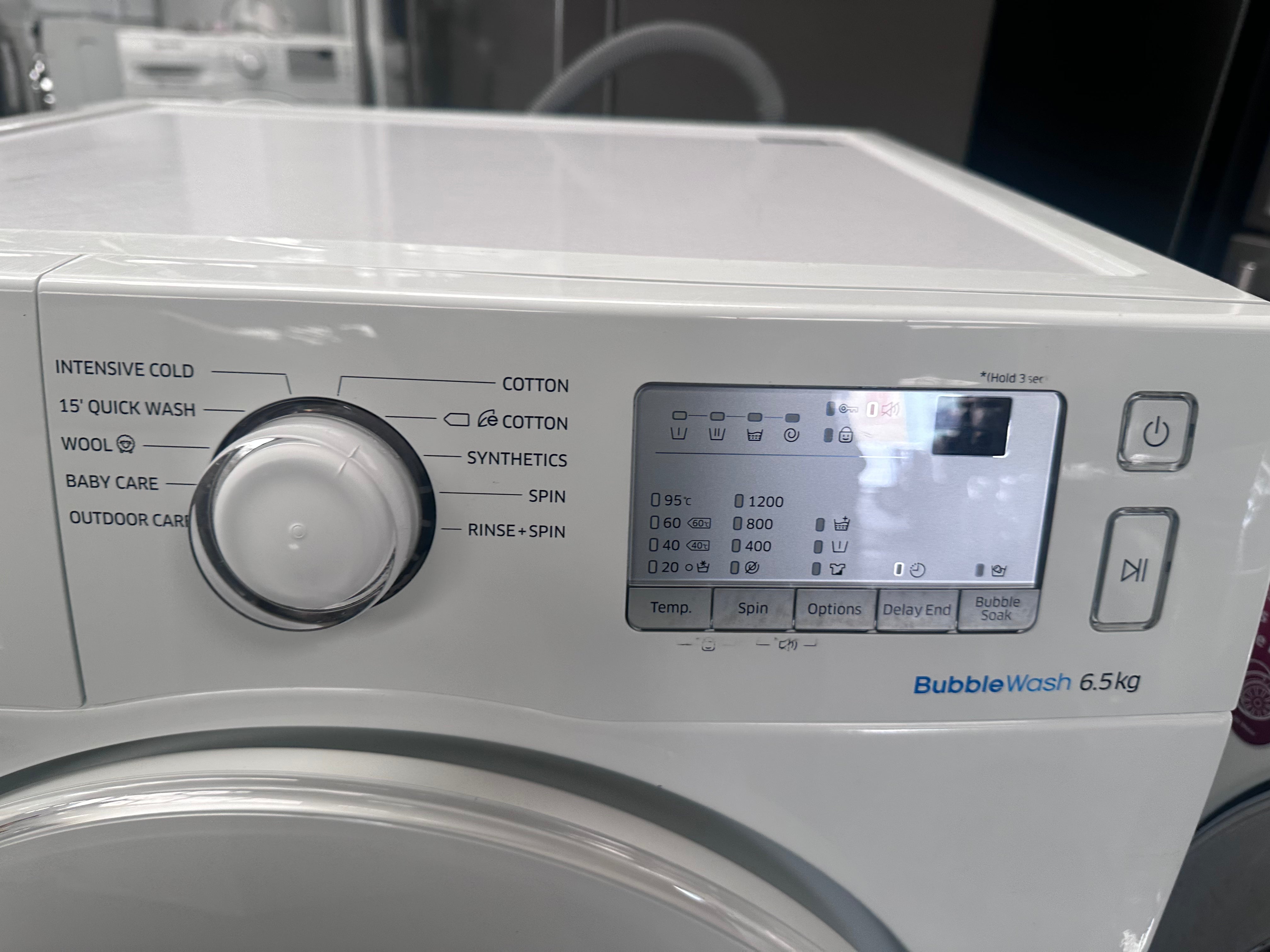 Refurbished Samsung 6.5kg Front Load Washing Machine - Energy Efficient, Quiet Operation for Apartments & Small Homes