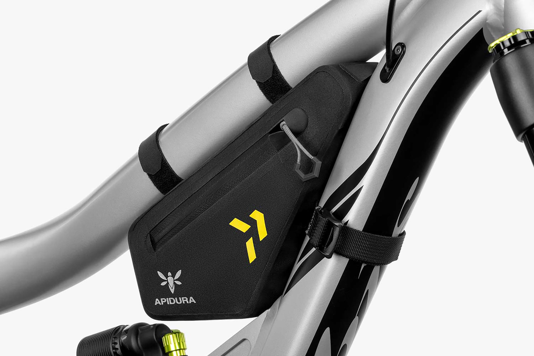 Apidura Backcountry Frame Pack - Waterproof Bicycle Frame Bag for Mountain Biking & Adventure Cycling - Perfect for Off-Road Trails and Long-Distance Rides