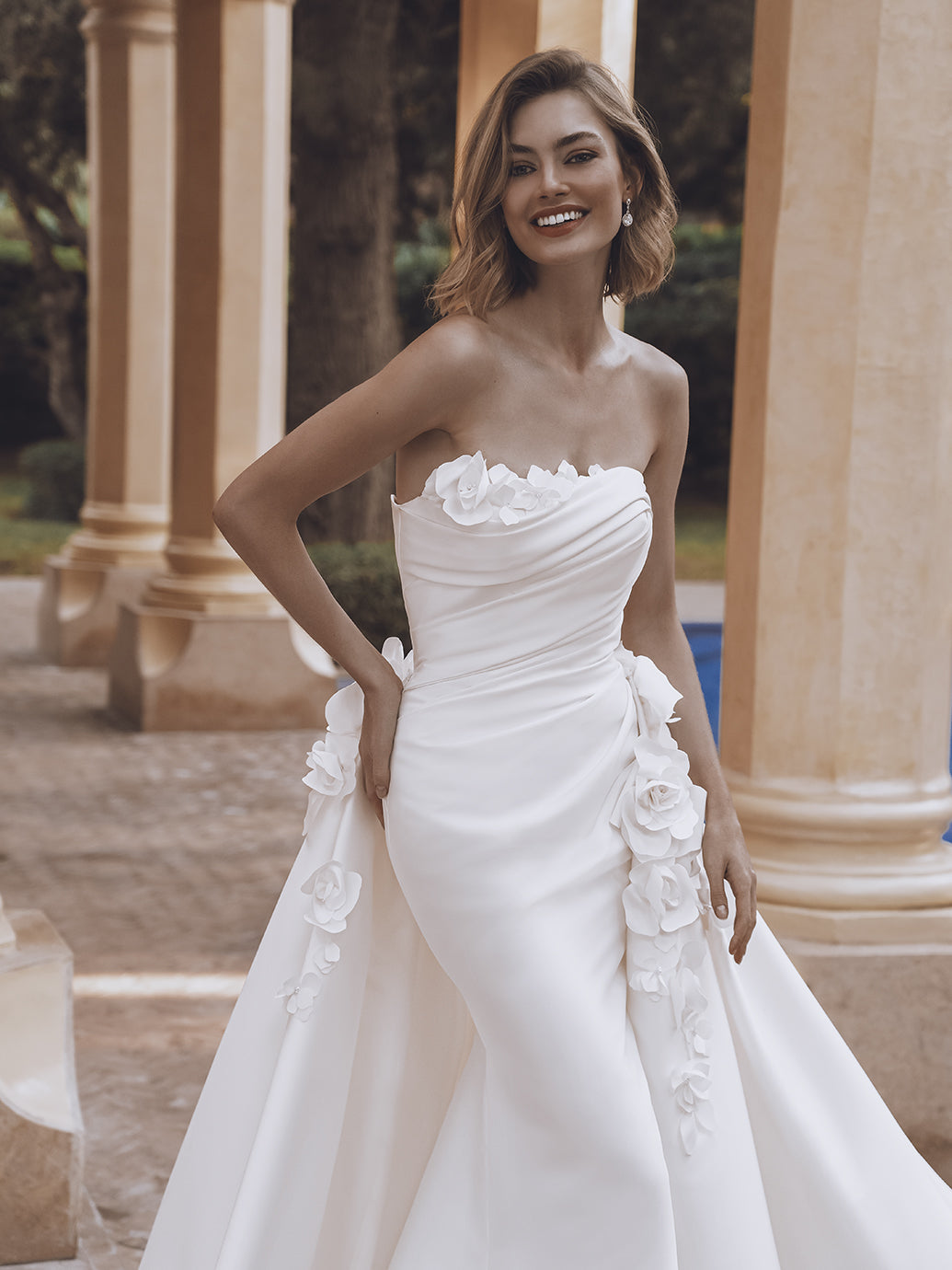 Enzoani Udelia Wedding Dress - Elegant Lace A-Line Gown with Beading & Illusion Neckline | Perfect for Bridal, Formal Events & Photoshoots