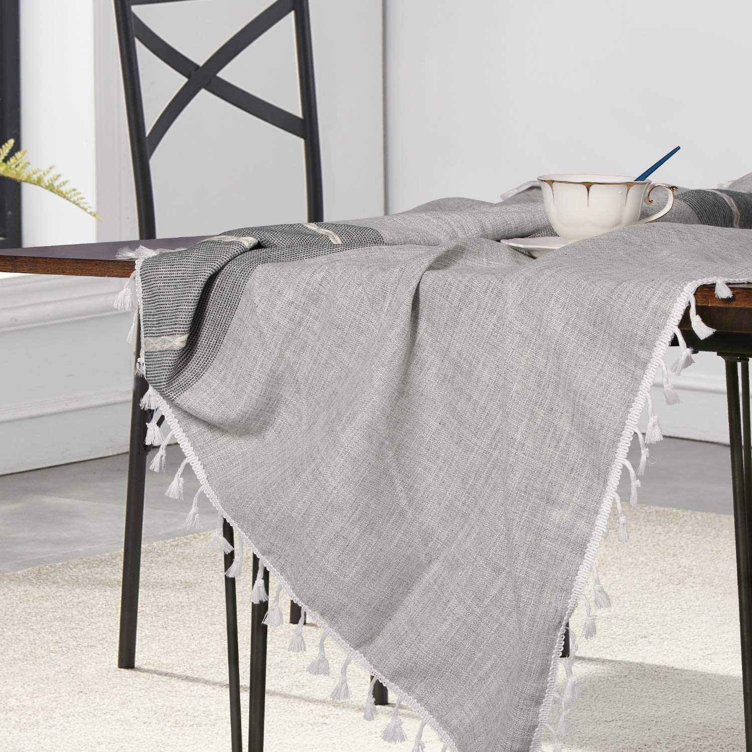 VECELO Spill-Proof Washable Polyester Tablecloth - 55