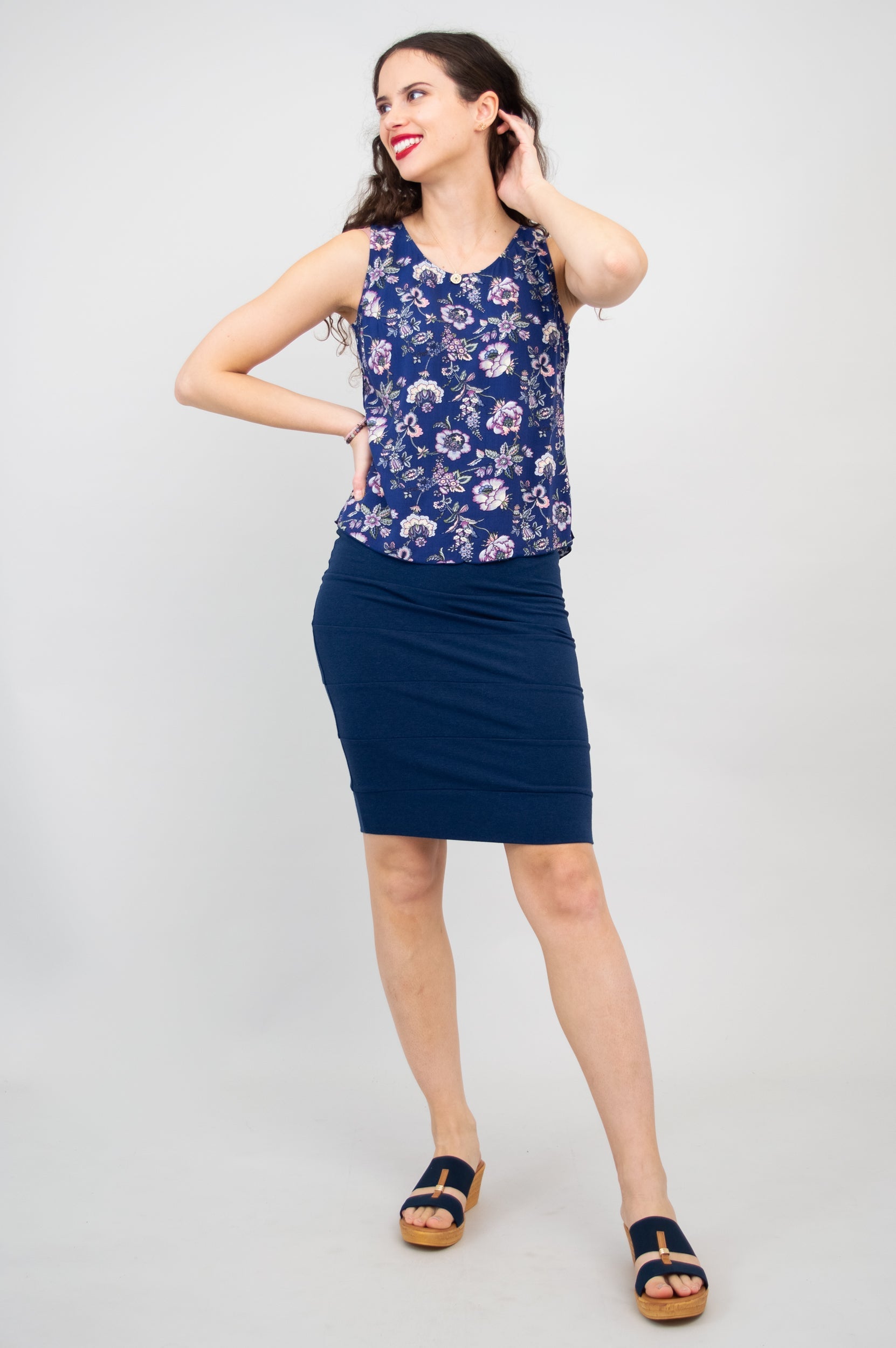Dee Tank Top for Women - Soft & Comfortable Casual Wear - Perfect for Yoga, Running & Everyday Outfits