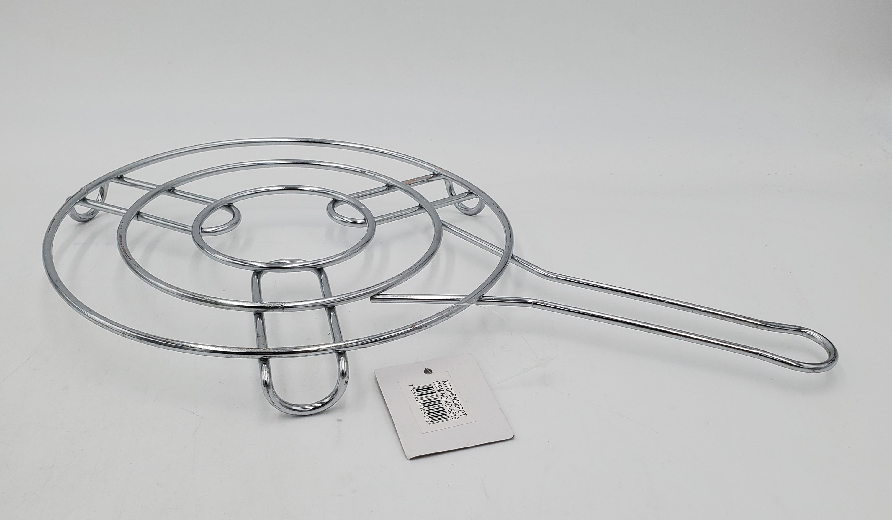 13x7.5 Inch Steel Round Trivet with Handle - Heat Resistant Hot Plate for Pots & Pans - Perfect for Kitchen, Dining Table & Outdoor BBQ Use