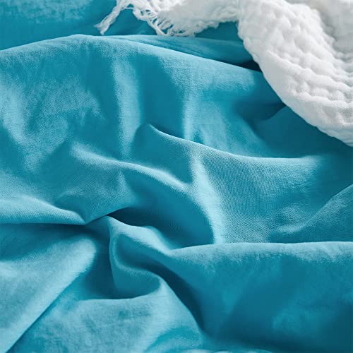 Aqua