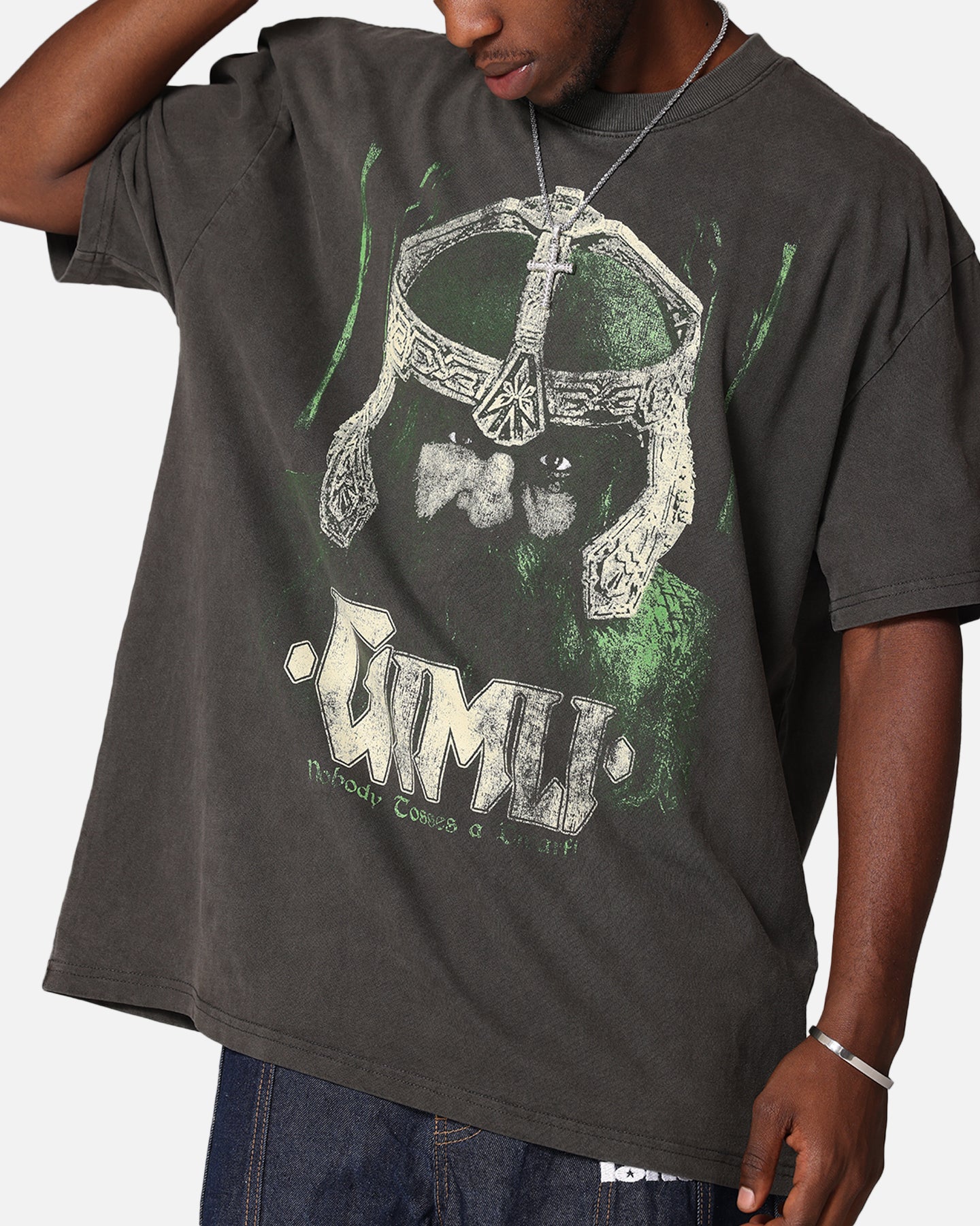 Lord of the Rings Gimli Toss Heavy Cotton T-Shirt - Black Vintage Wash | Officially Licensed LOTR Merchandise | Perfect for Cosplay, Movie Nights & Fantasy Fans