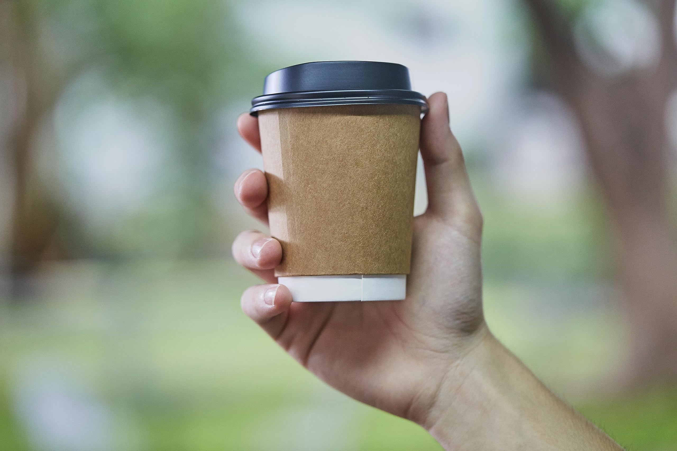 EcoQuality 16 oz Disposable White Paper Coffee Cups with Black Dome Lids & Corrugated Sleeves - 1000 Pack for Hot/Cold Beverages, Ideal for Coffee Shops, Offices, Travel, Picnics, and Events