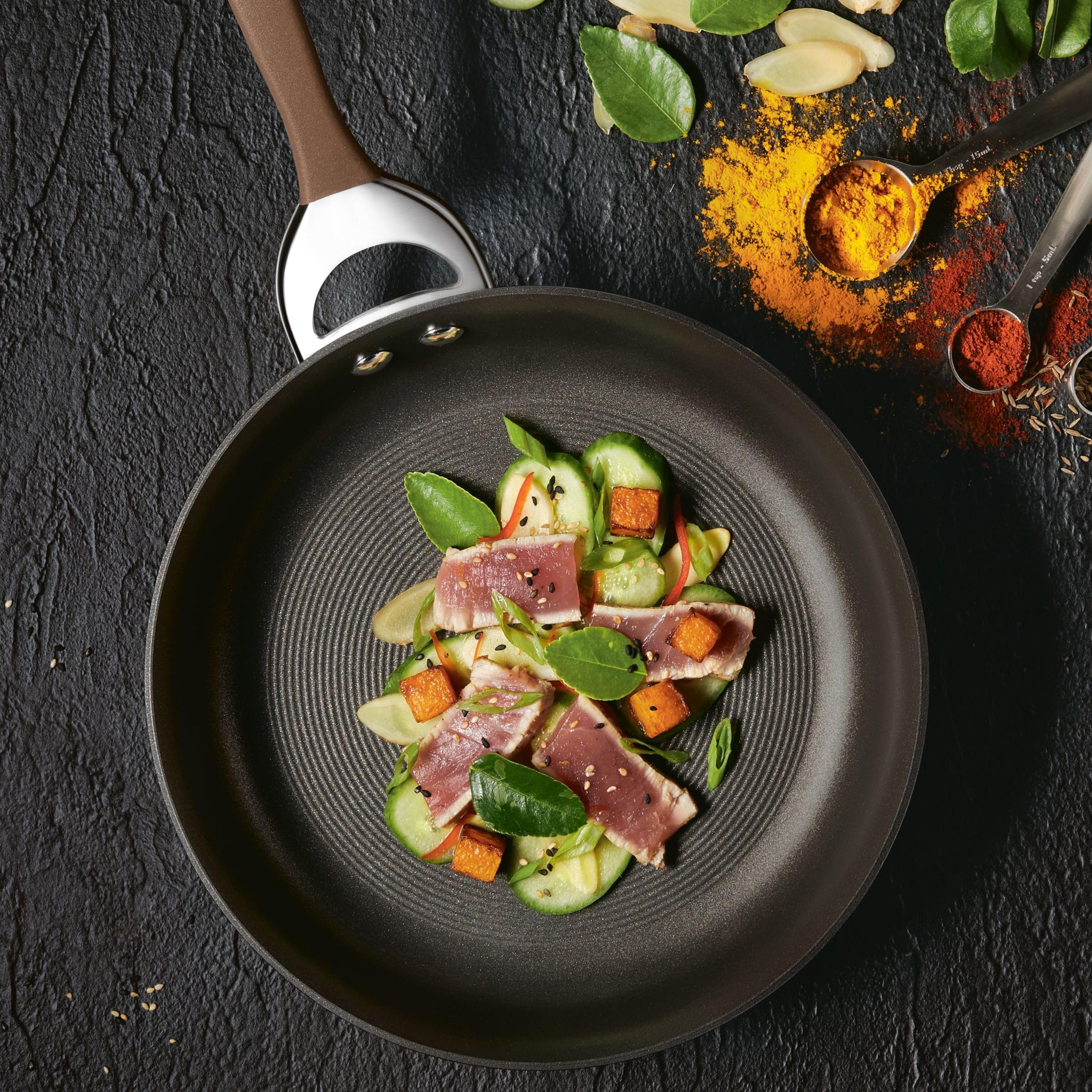 Circulon Symmetry 14-Inch Hard Anodized Nonstick Stir Fry Wok Pan with Helper Handle - Chocolate Brown - Perfect for Asian Cooking, Stir Frying, Sautéing & Family Meals