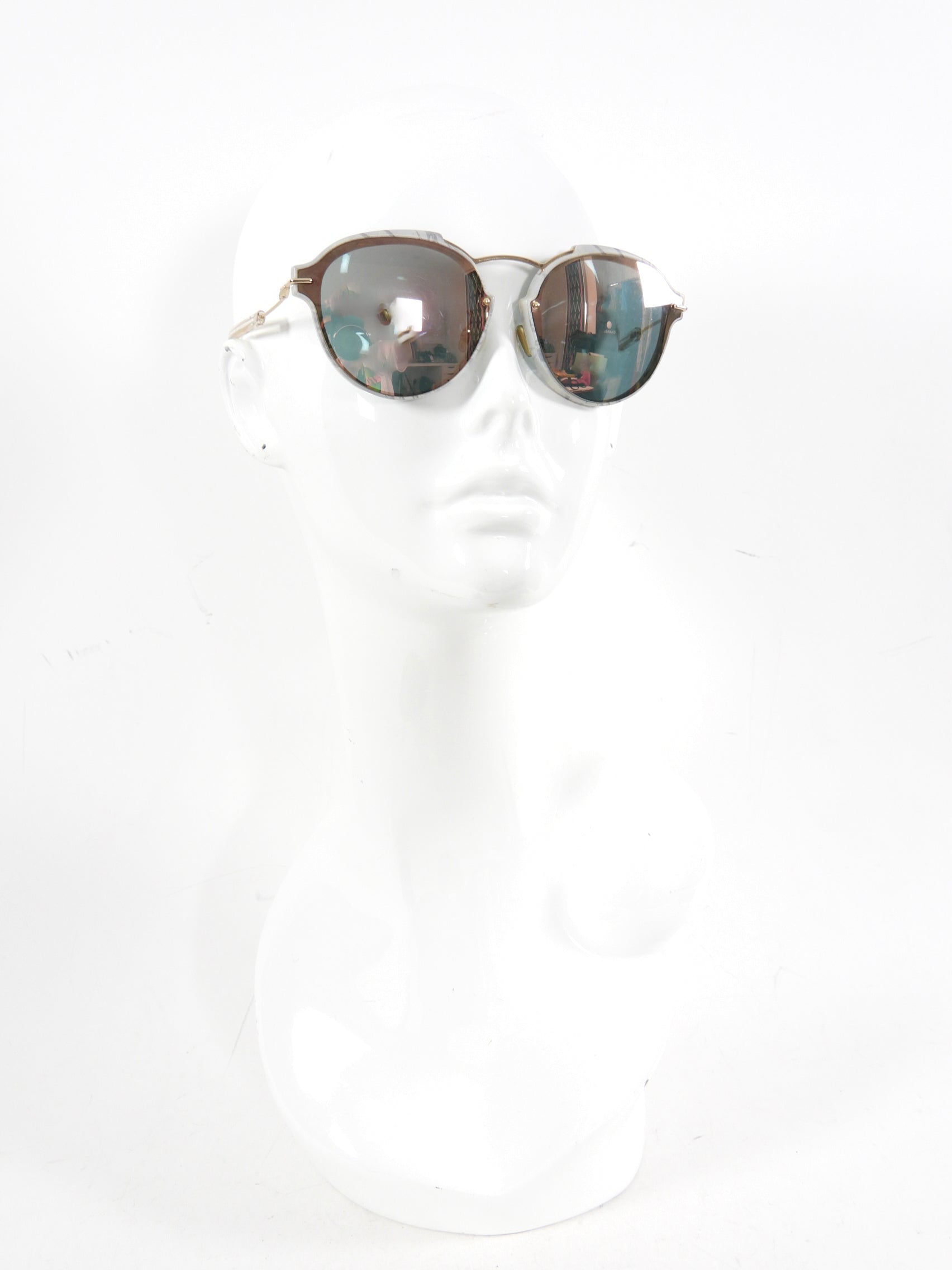 Dior Eclat Grey Marble Pink Mirror Lens Sunglasses for Women - Luxury Fashion Designer Shades for Summer Beach & Outdoor Activities