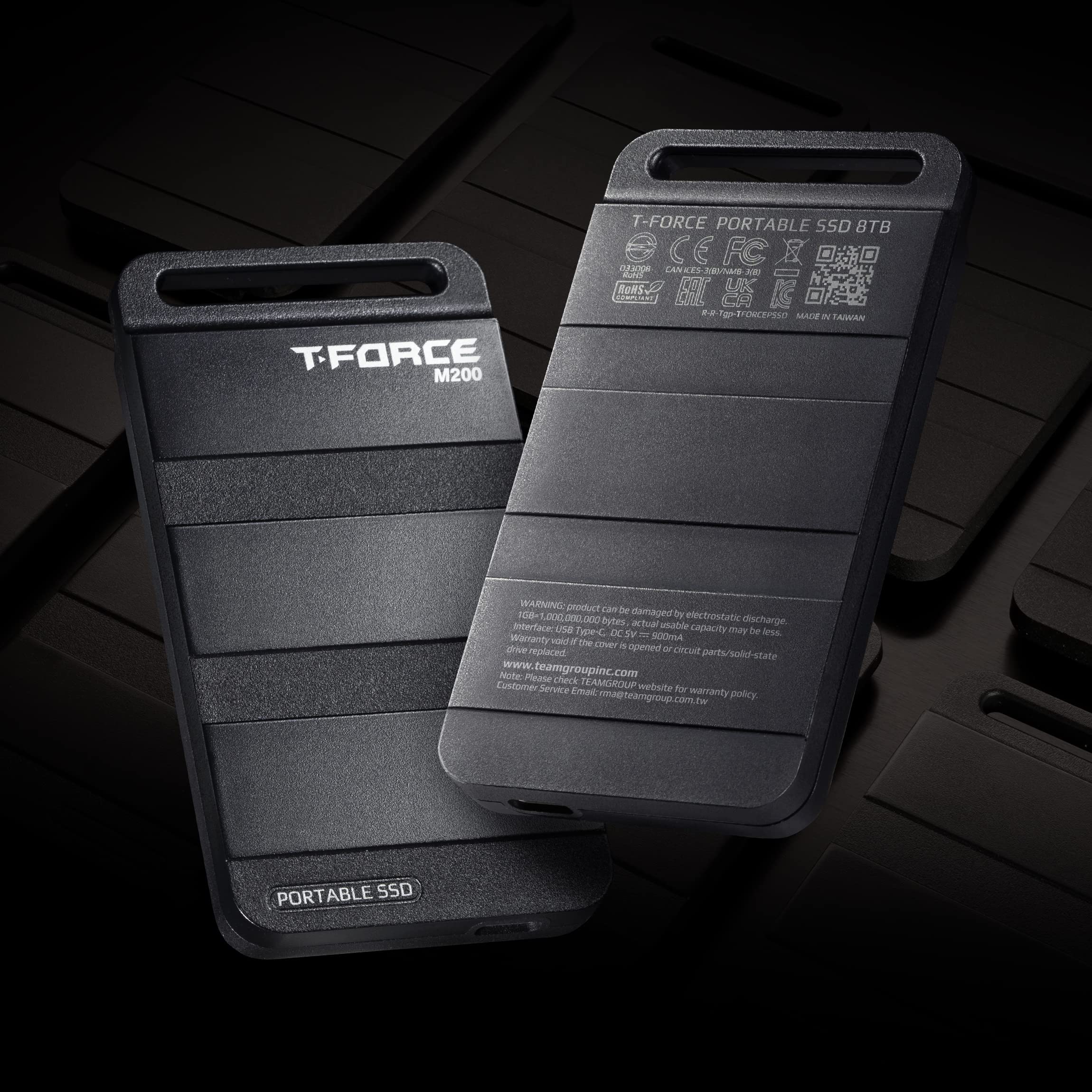 TEAMGROUP M200 2TB Portable External SSD - USB 3.2 Gen 2 Type-C, Up to 1050MB/s, Compact & Lightweight for Gaming, Photography, Video Editing & Data Backup