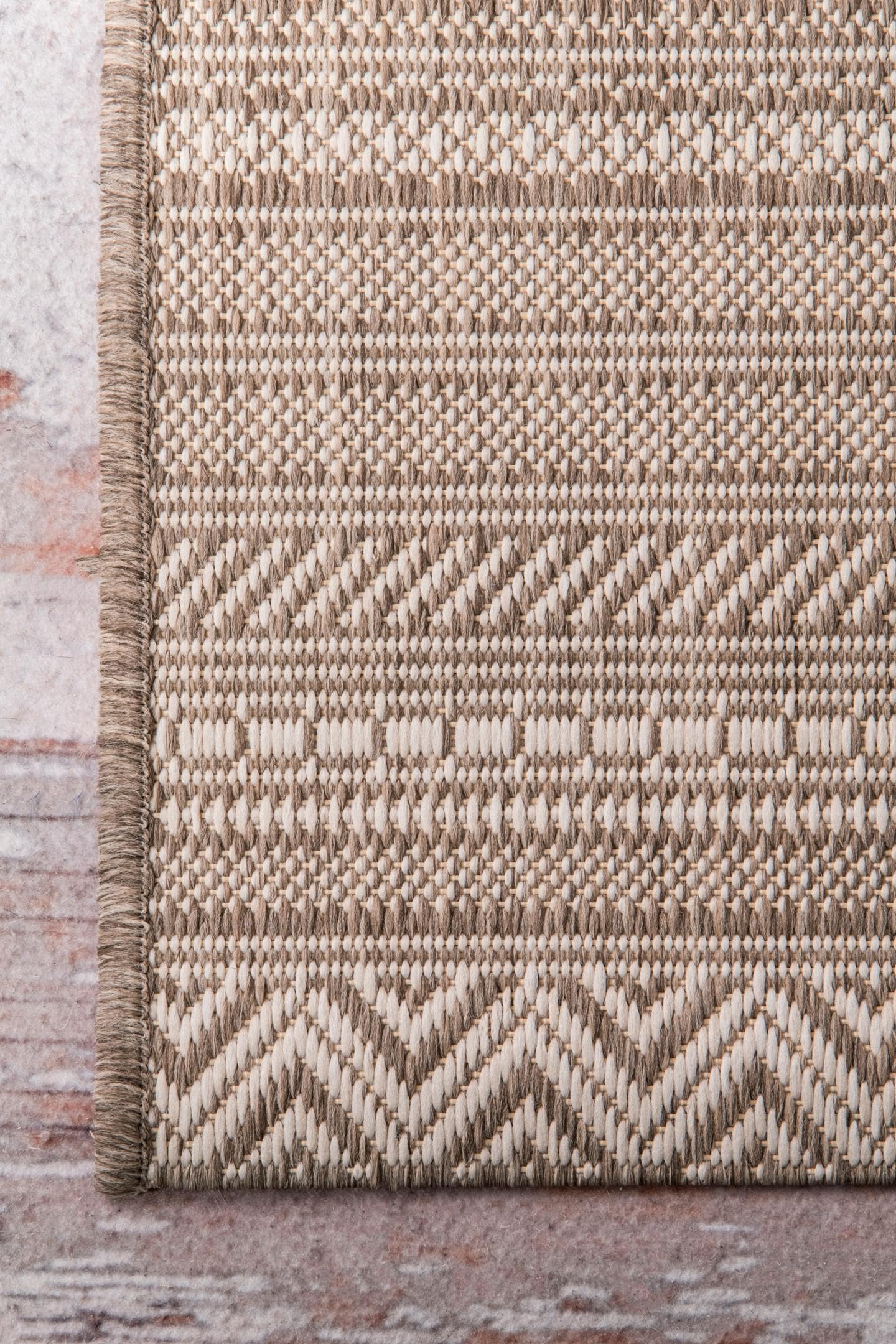 nuLOOM 6' x 9' Outdoor Performance Area Rug - OEKO-TEX Certified, Weather Resistant & High Traffic Rug for Patio, Balcony, Deck & Backyard - Erlinda Beige - Perfect for Outdoor Entertaining & Durable All-Weather Use
