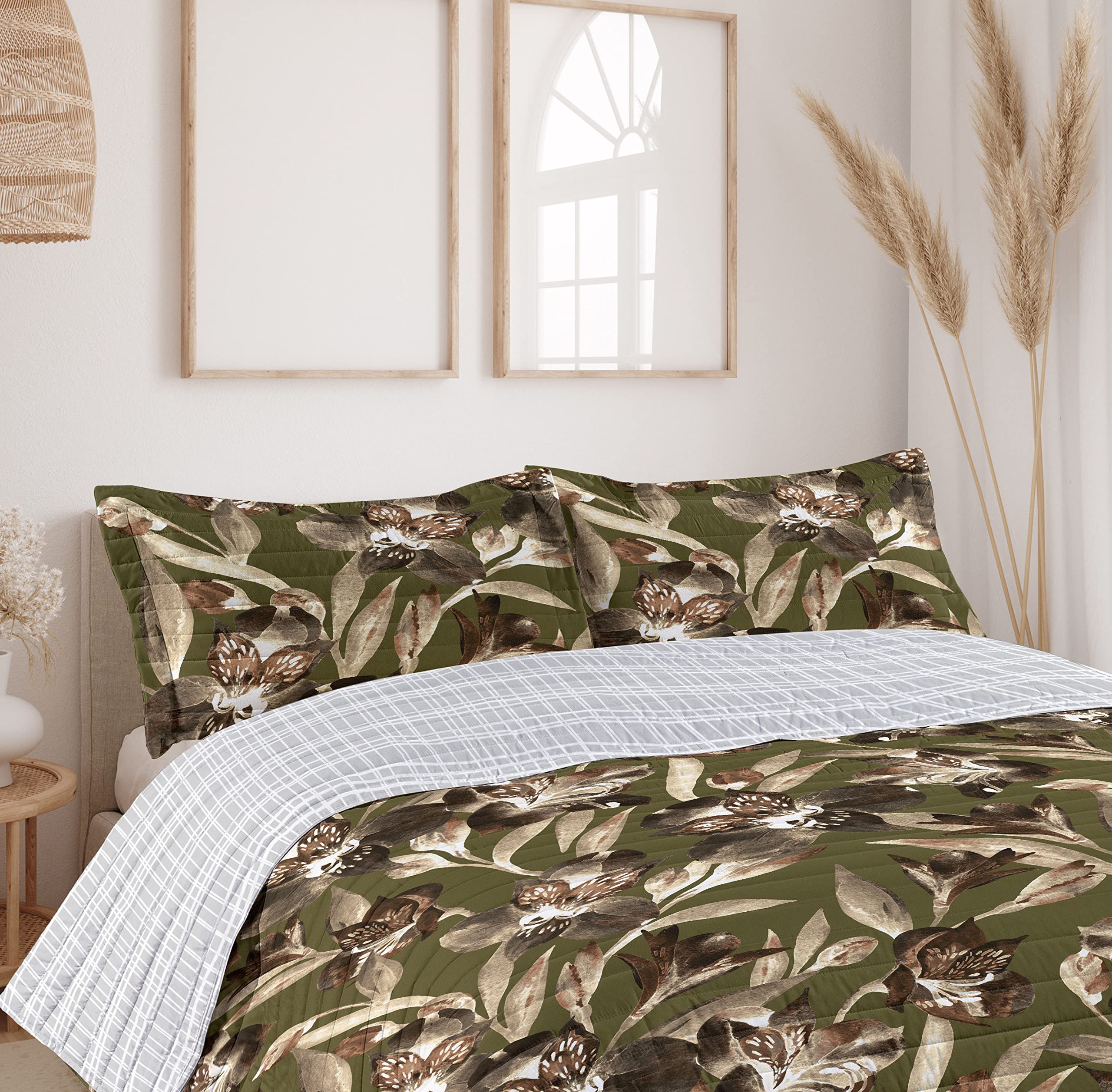 Ambesonne Reversible Queen Size Bedspread Set - Tropical Jungle Foliage with Floating Butterflies, Microfiber Comforter & Pillow Shams, Green & Brown - Perfect for Spring Bedroom Decor, Boho Chic Home Styling, and Tropical Themed Guest Rooms
