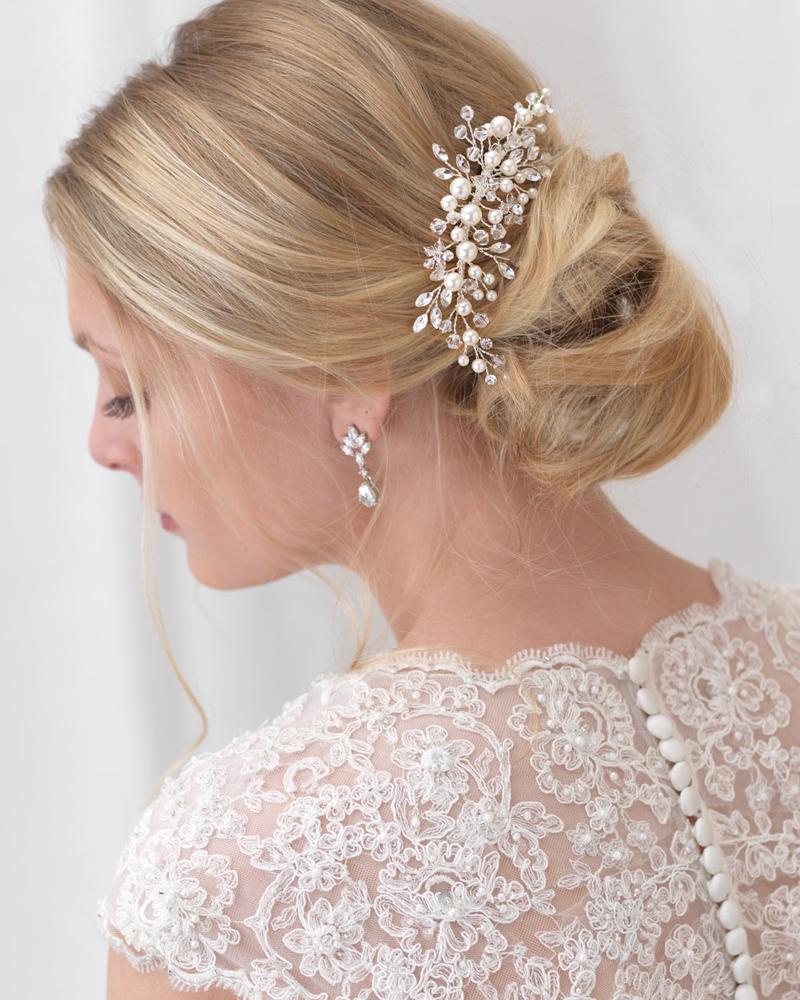 Emmy Floral Hair Comb - Elegant Bridal Hair Accessory for Weddings, Prom & Special Occasions | Vintage Style Hairpin for Women & Girls