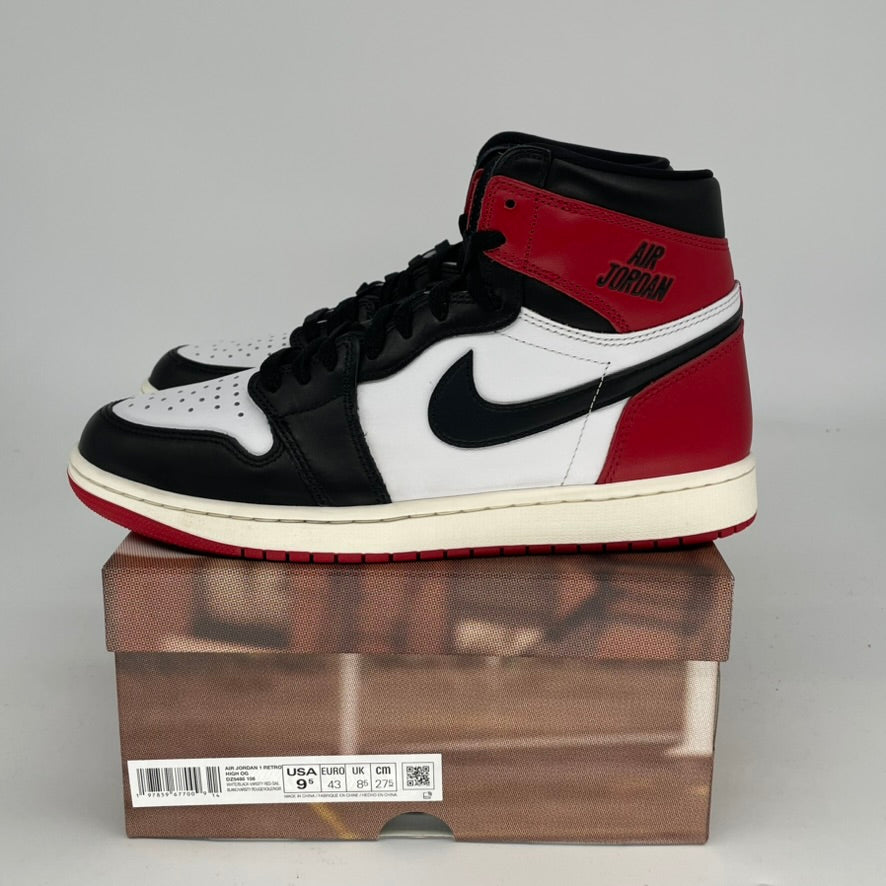 AIR JORDAN 1 Black Toe Reimagined Sneakers - Men's Size 9.5/Women's Size 11 (DZ5485-106) - Retro Basketball Shoes for Streetwear & Casual Outfits