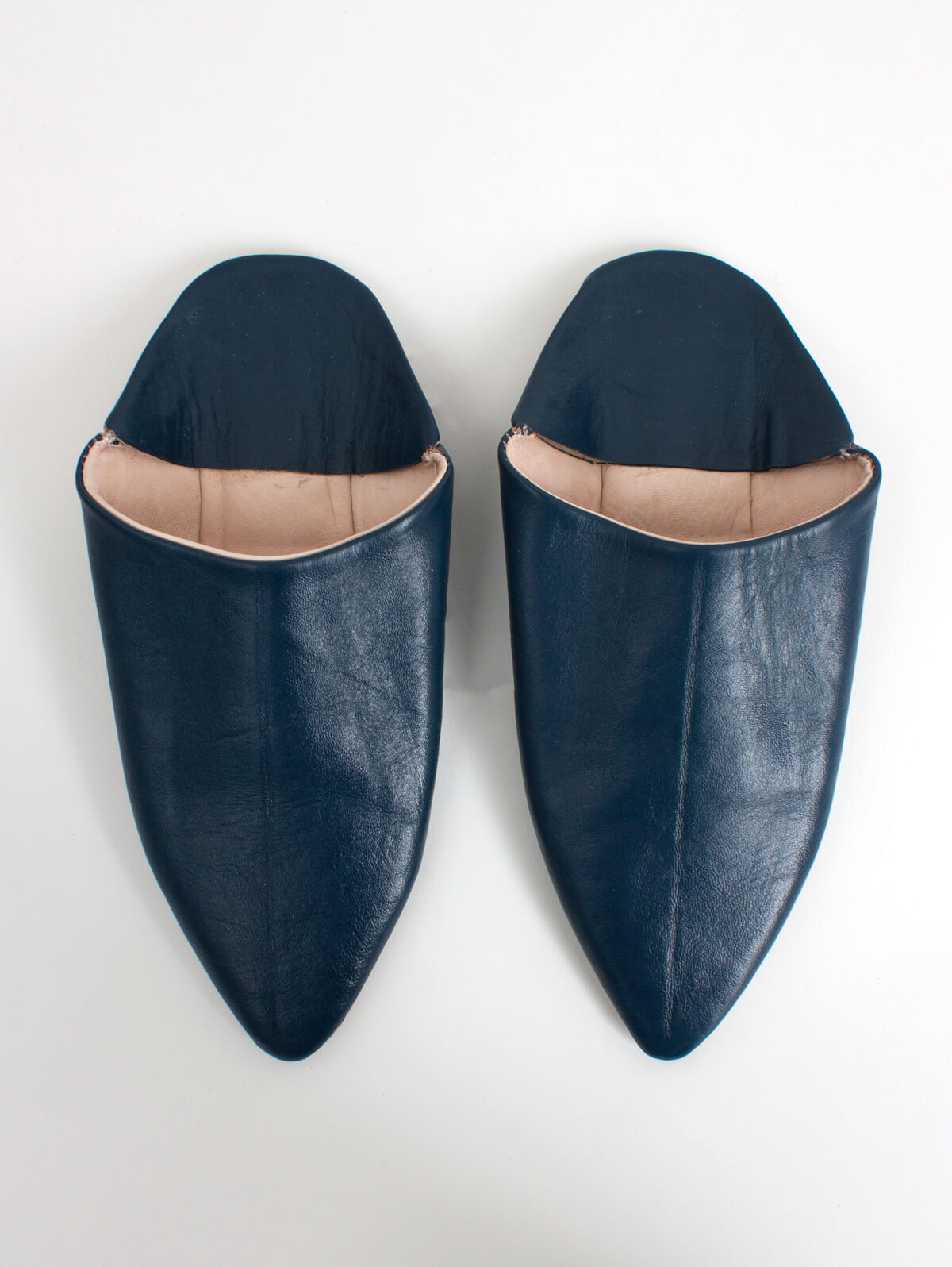 Authentic Moroccan Leather Babouche Slippers - Handmade Pointed Toe Comfort Shoes for Men & Women | Perfect for Home, Lounge & Cultural Fashion