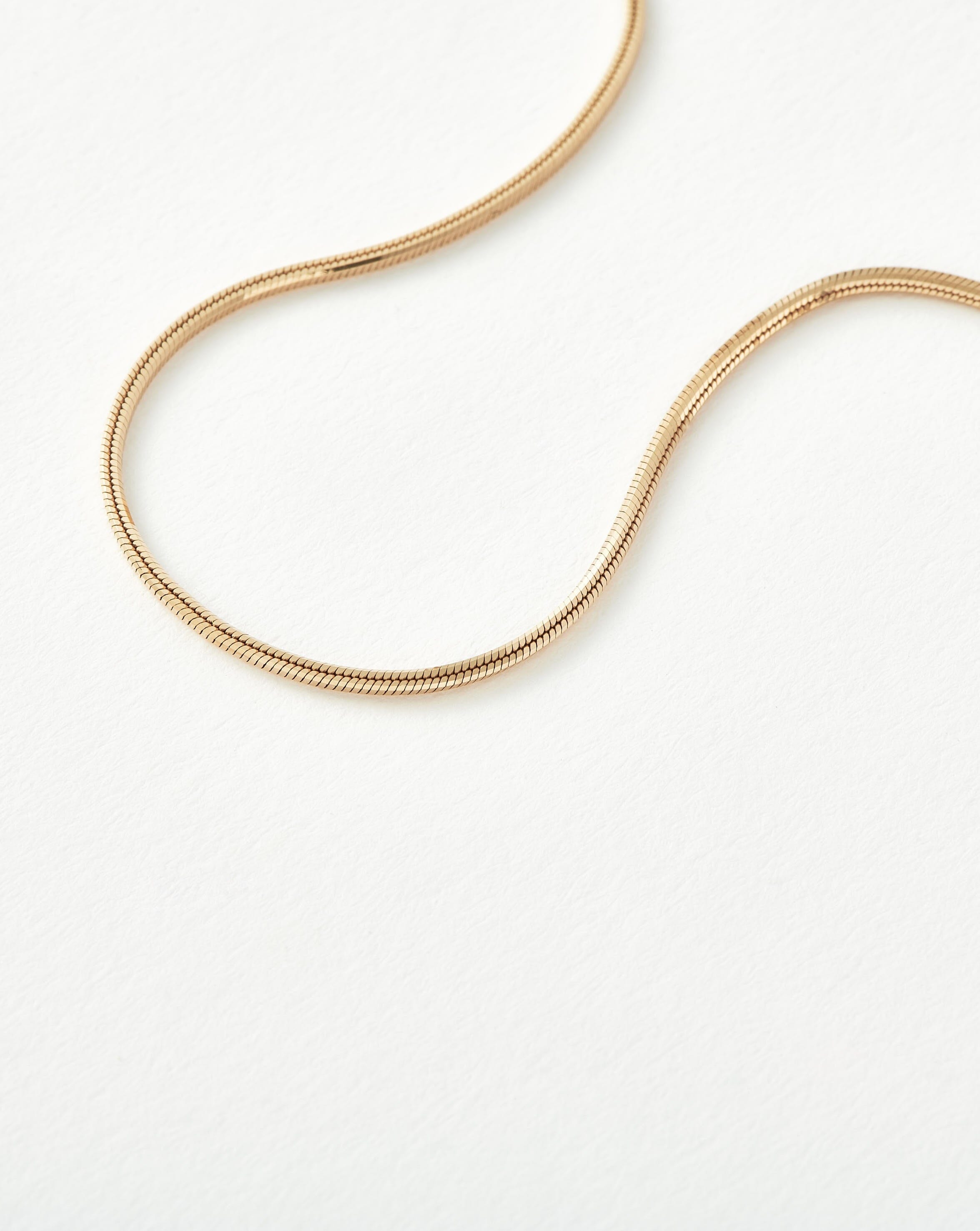 Elegant Square Snake Chain Bracelet for Women - Dainty Gold & Silver Jewelry for Everyday Wear, Gift Giving & Special Occasions