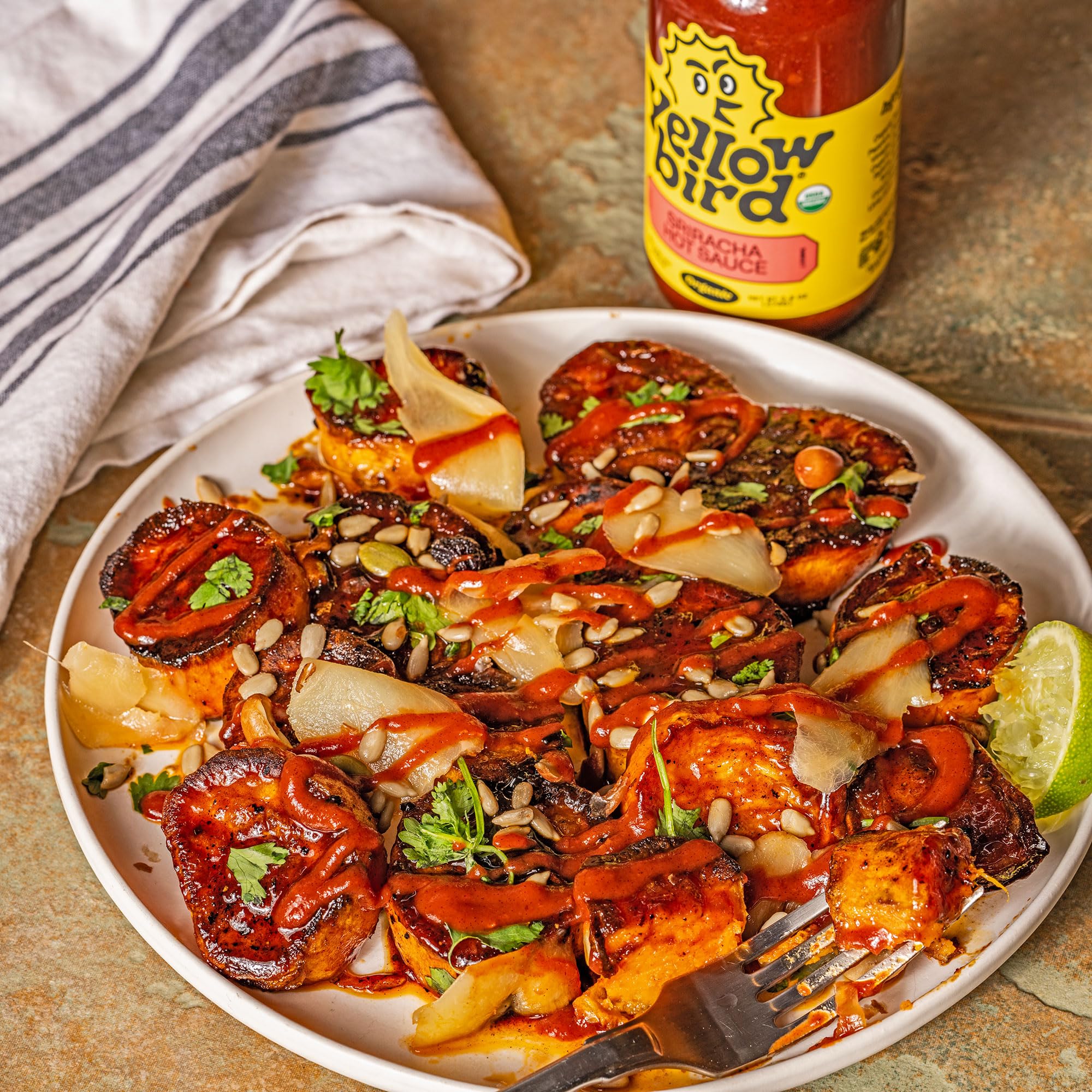Yellowbird Organic Sriracha Hot Sauce 19.6 oz - Garlic, Date & Lime Blend | Mellow Heat | Tabletop Size | Vegan & Gluten-Free | Perfect for Tacos, Burgers & Wings | Made in Texas USA
